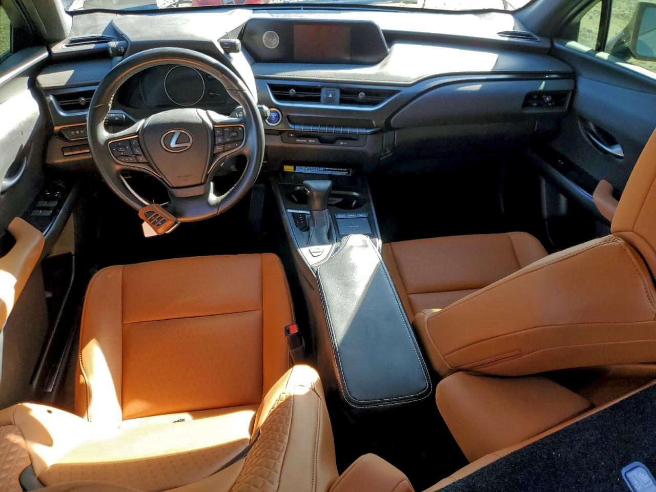 2022 LEXUS UX 250H BASE photo 8