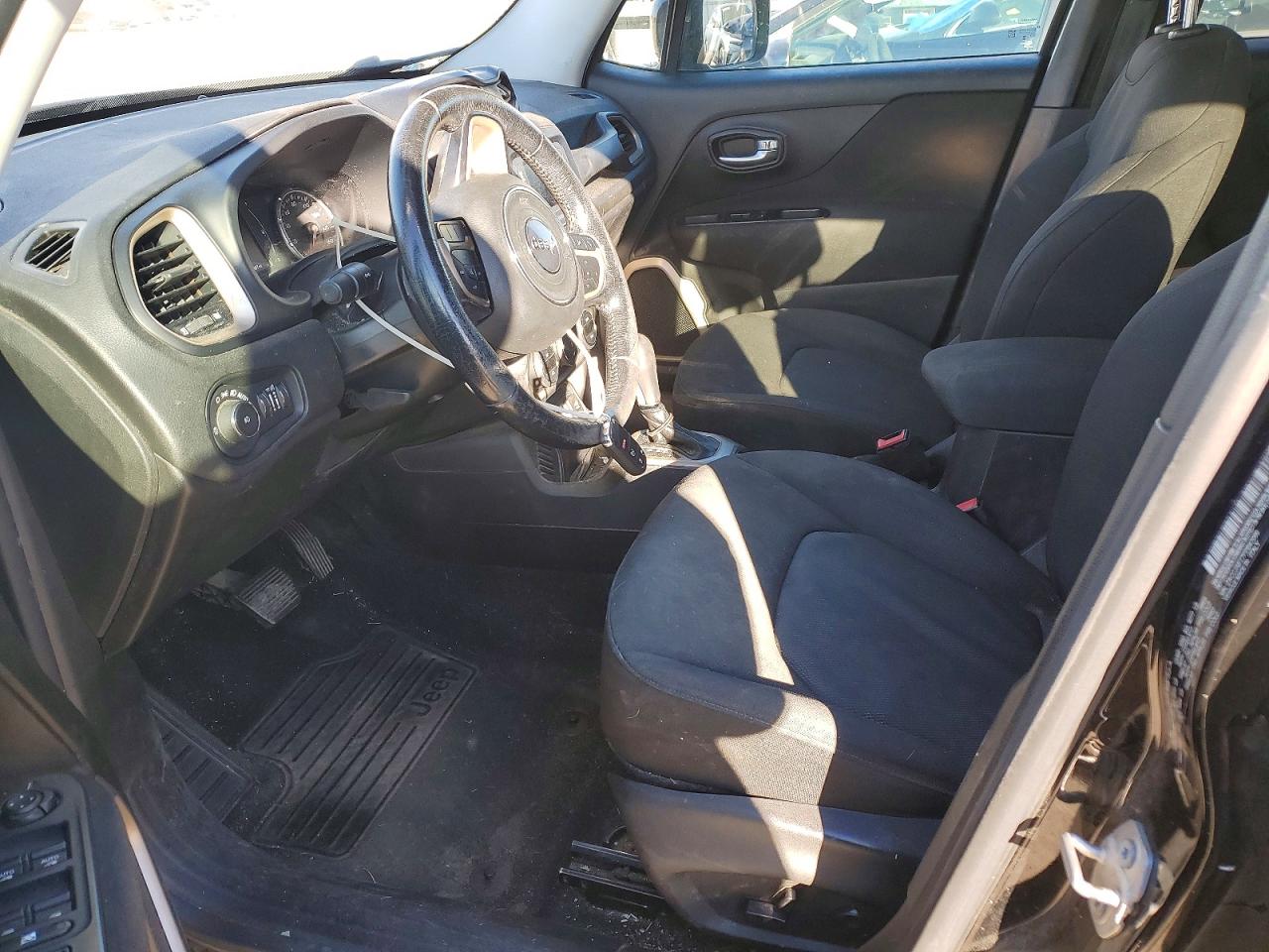 2015 JEEP RENEGADE LATITUDE photo 13