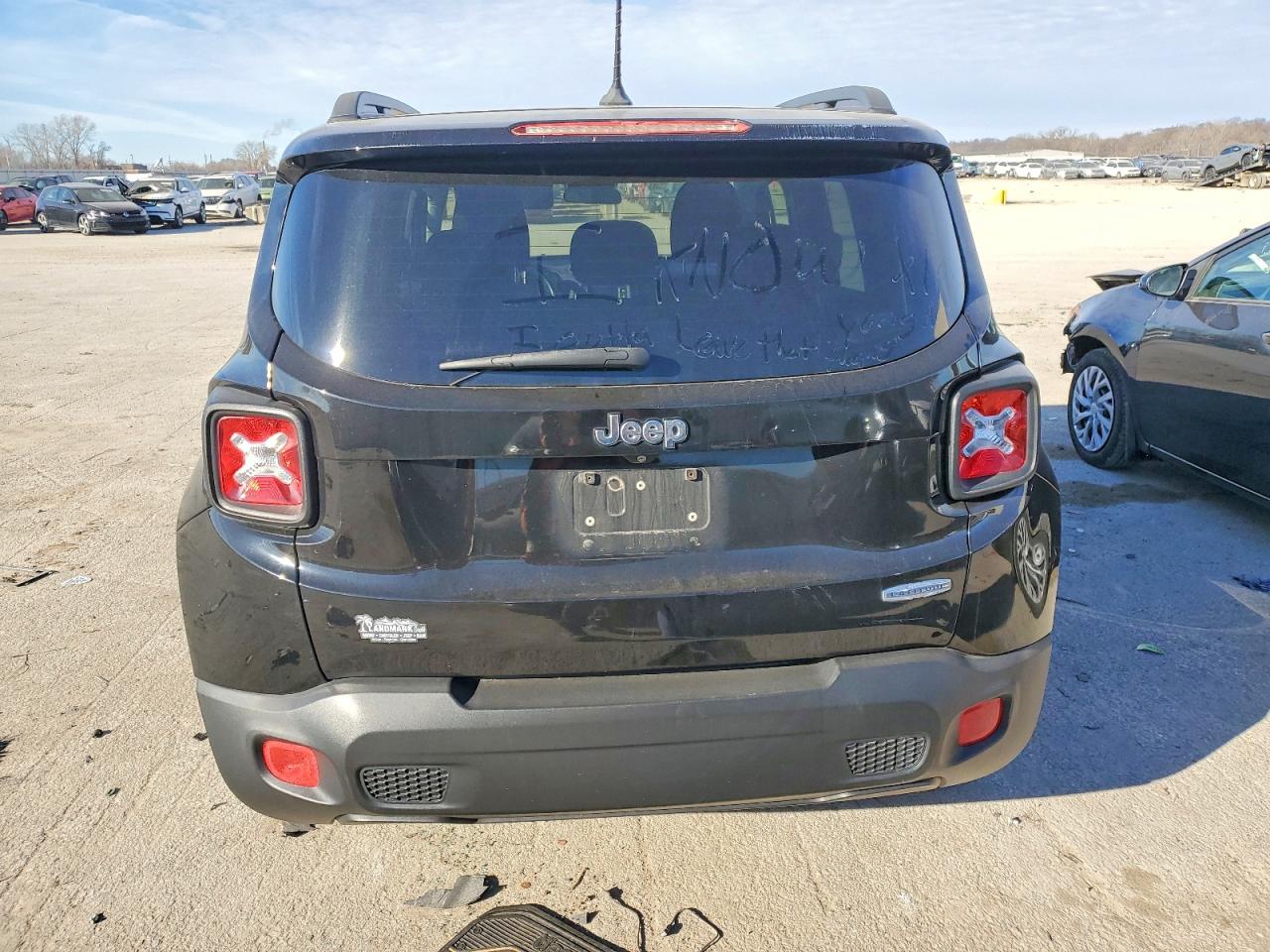 2015 JEEP RENEGADE LATITUDE photo 11