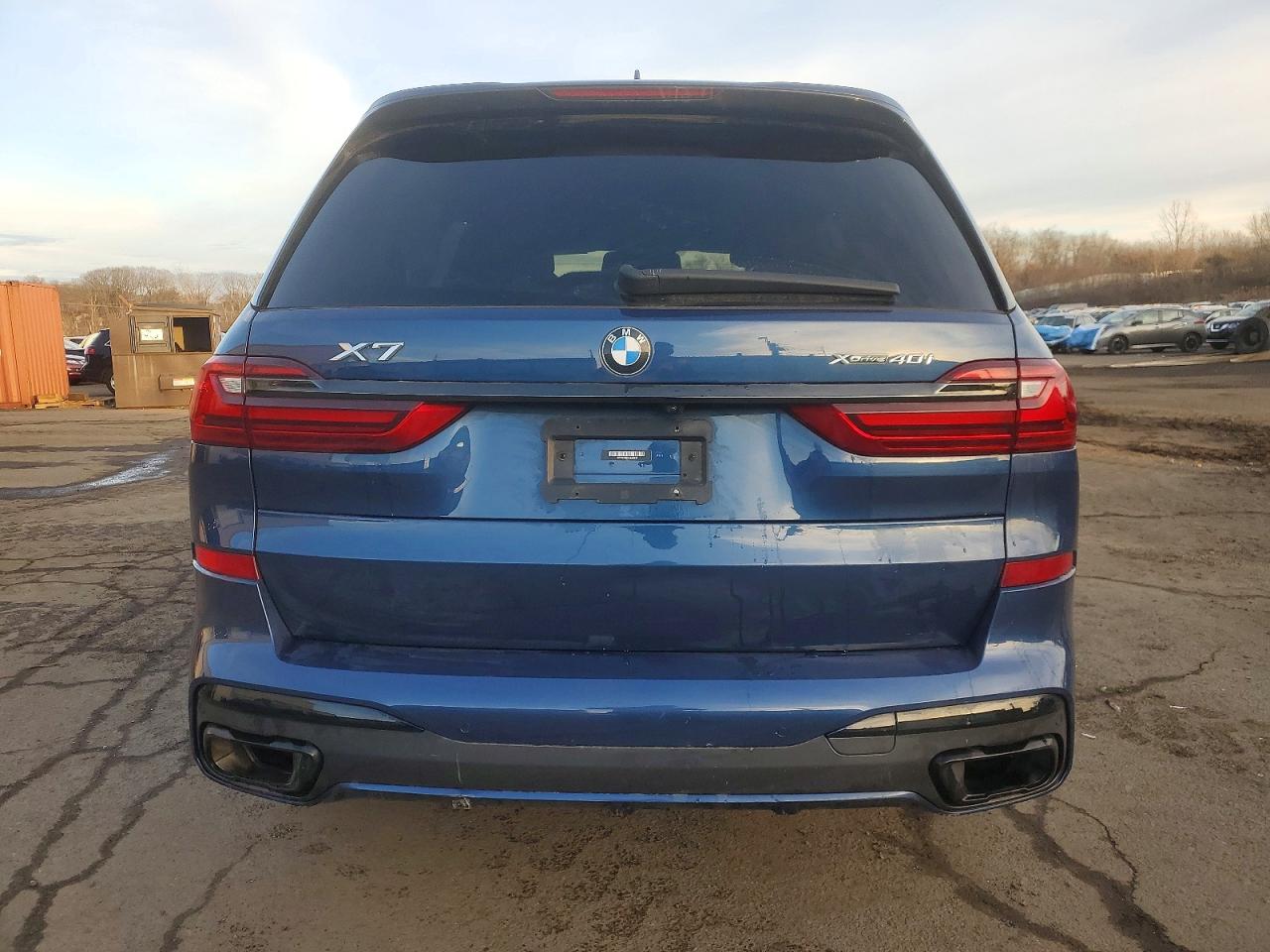 2022 BMW X7 XDRIVE40I photo 6