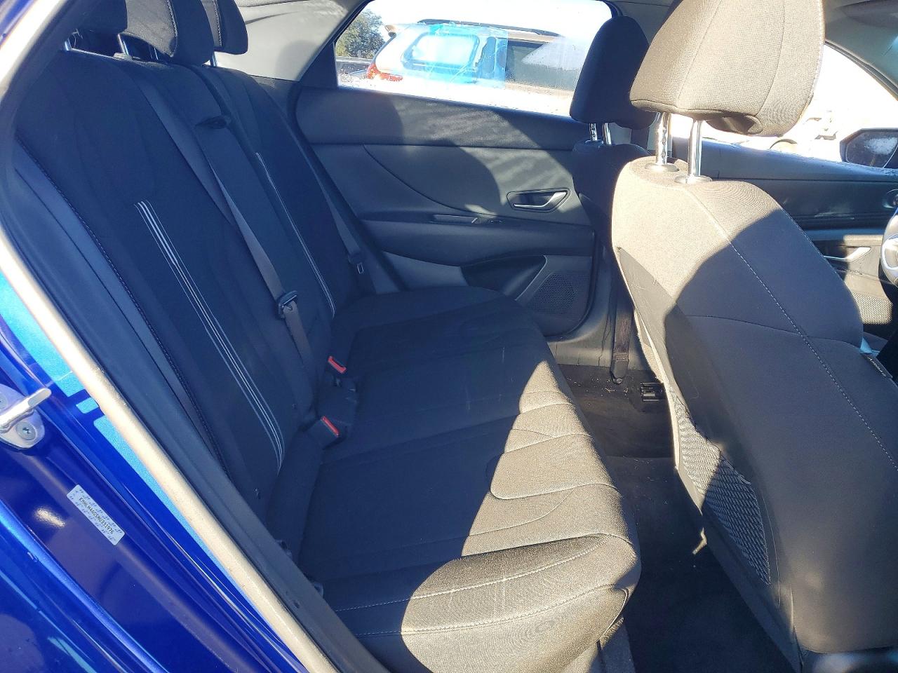 2022 HYUNDAI ELANTRA SEL photo 10