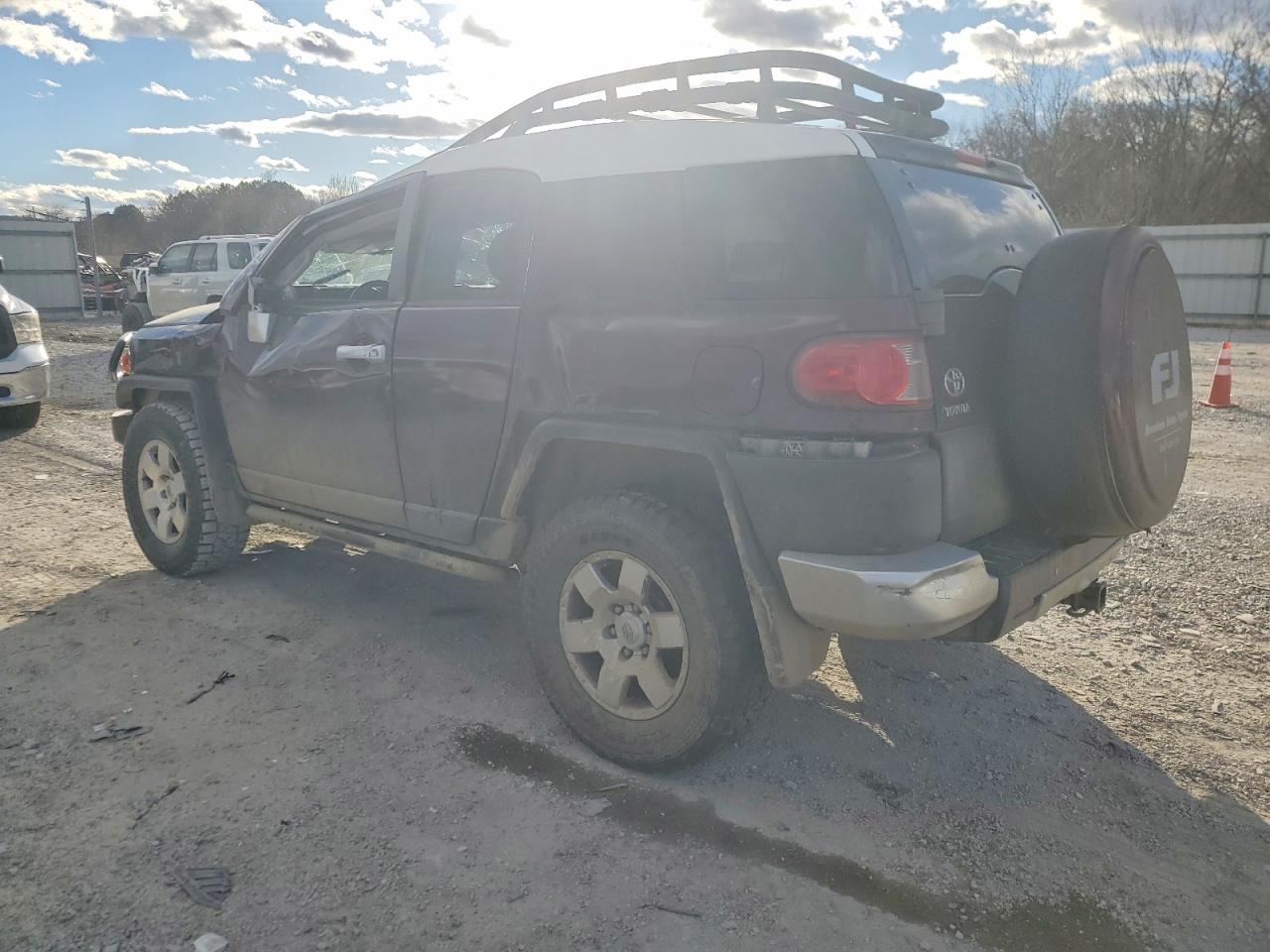 2007 TOYOTA FJ CRUISER BASE photo 2