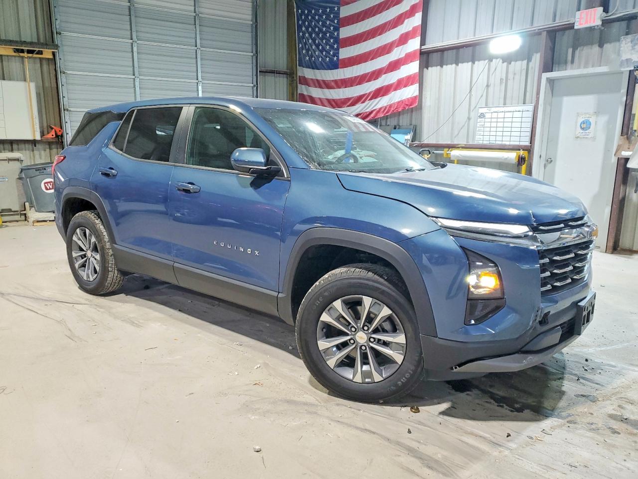 2026 CHEVROLET EQUINOX LT photo 4