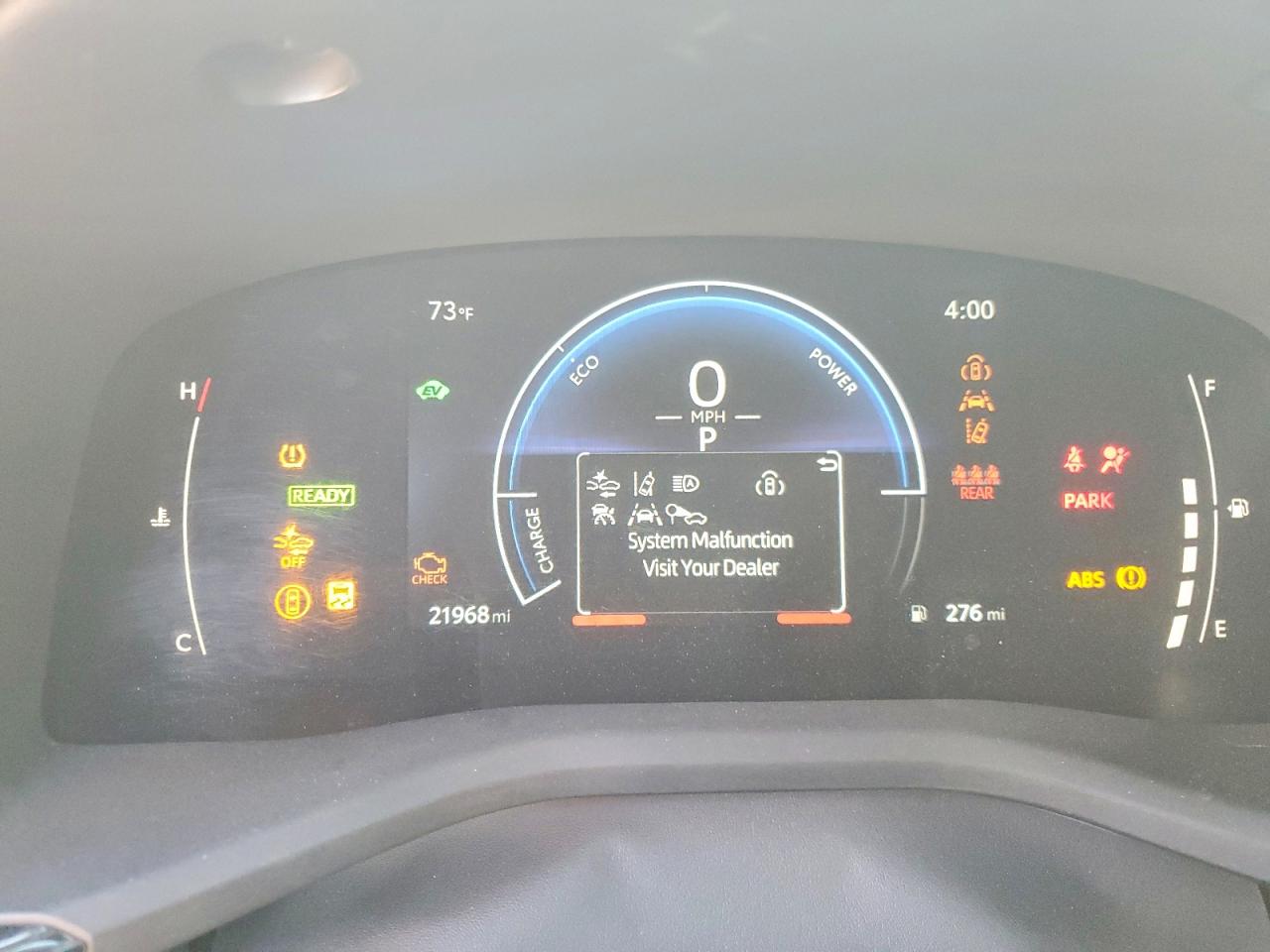 2025 TOYOTA CAMRY SE photo 9