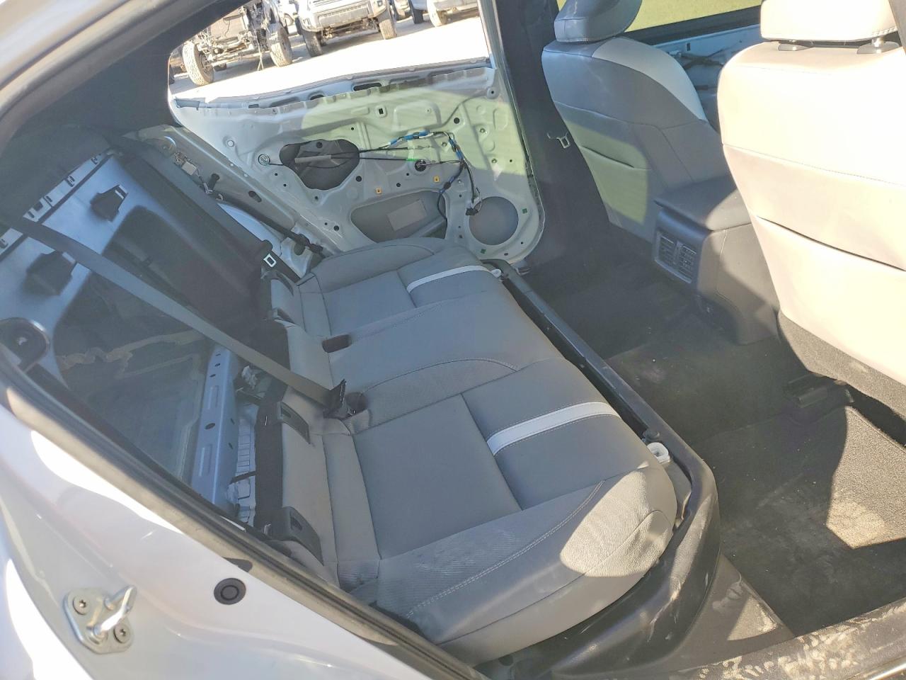 2025 TOYOTA CAMRY SE photo 10