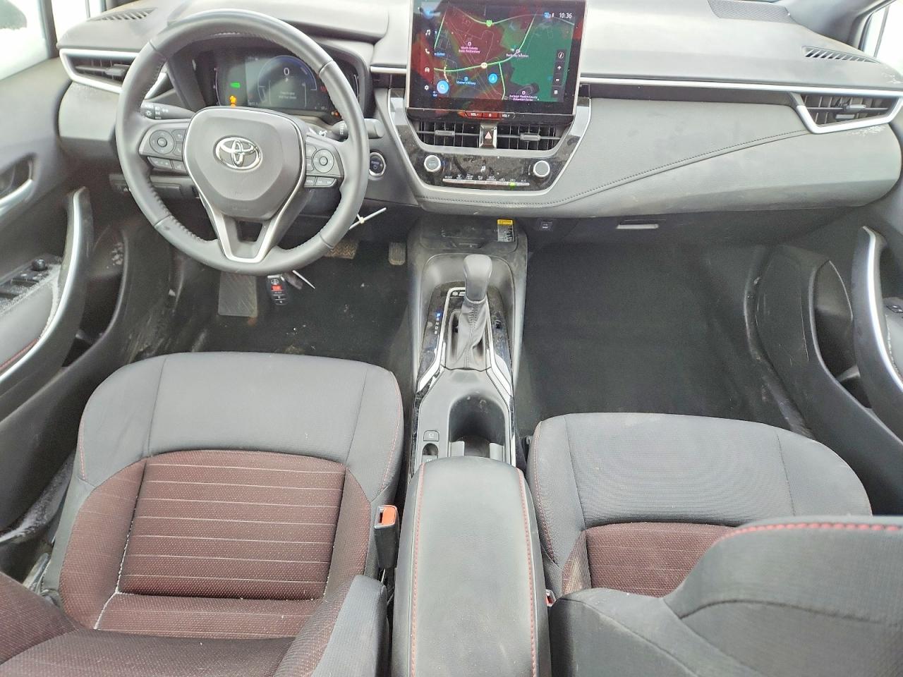 2025 TOYOTA COROLLA LE photo 8