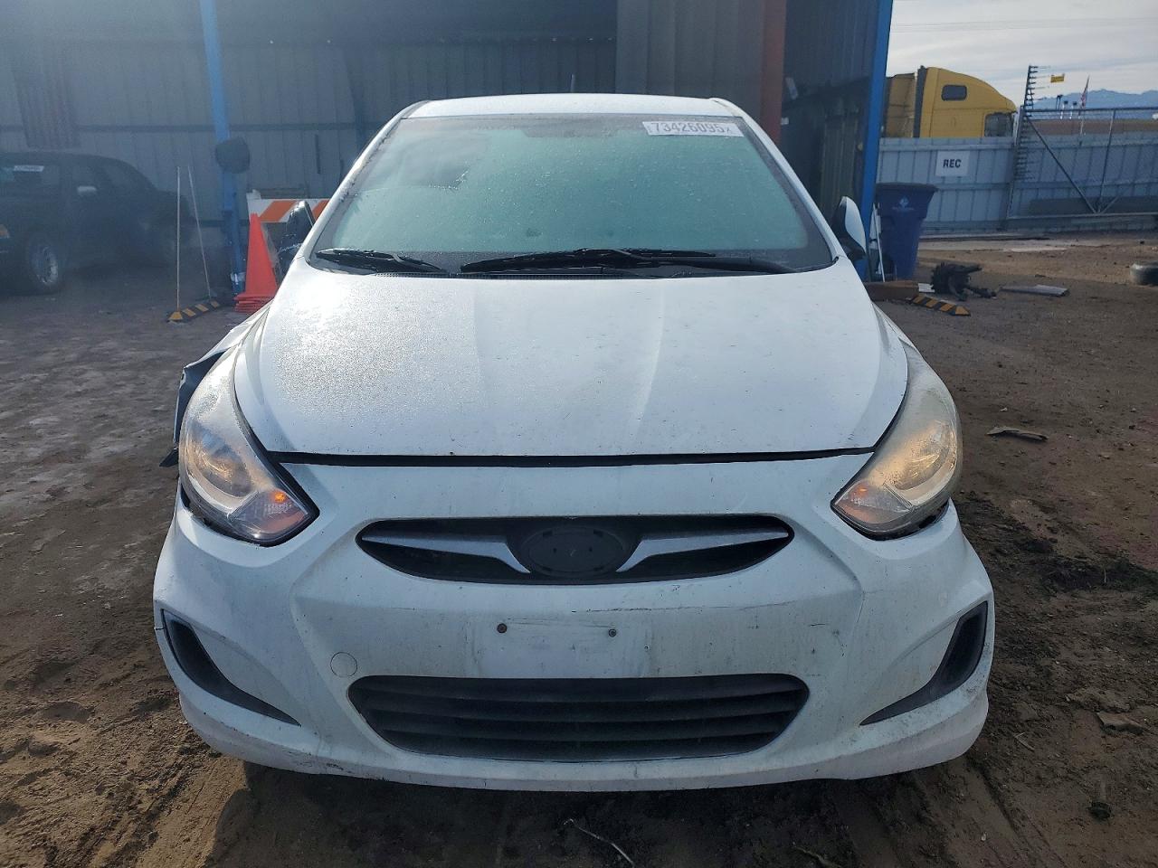 2014 HYUNDAI ACCENT GLS photo 9