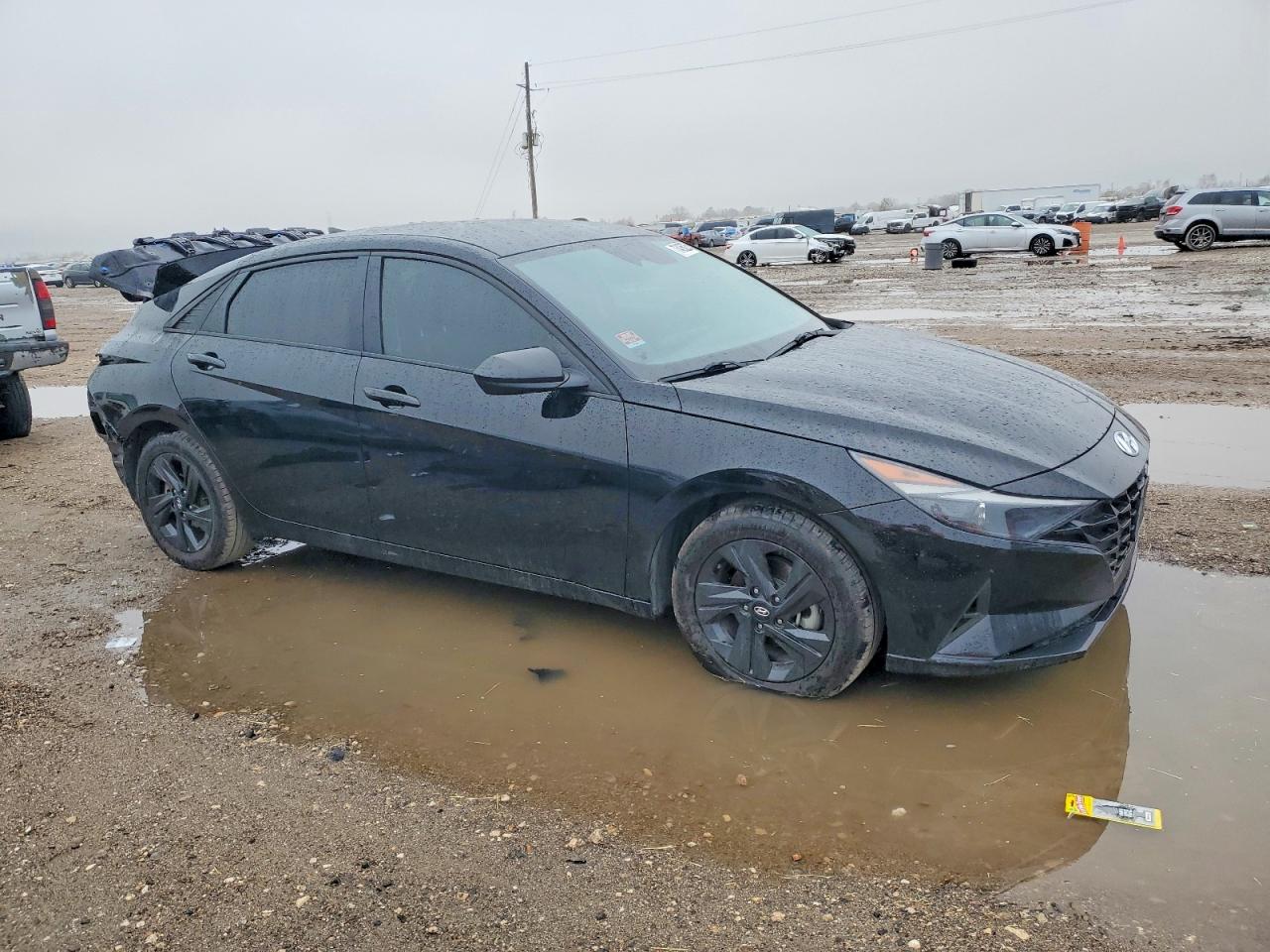 2022 HYUNDAI ELANTRA BLUE photo 4