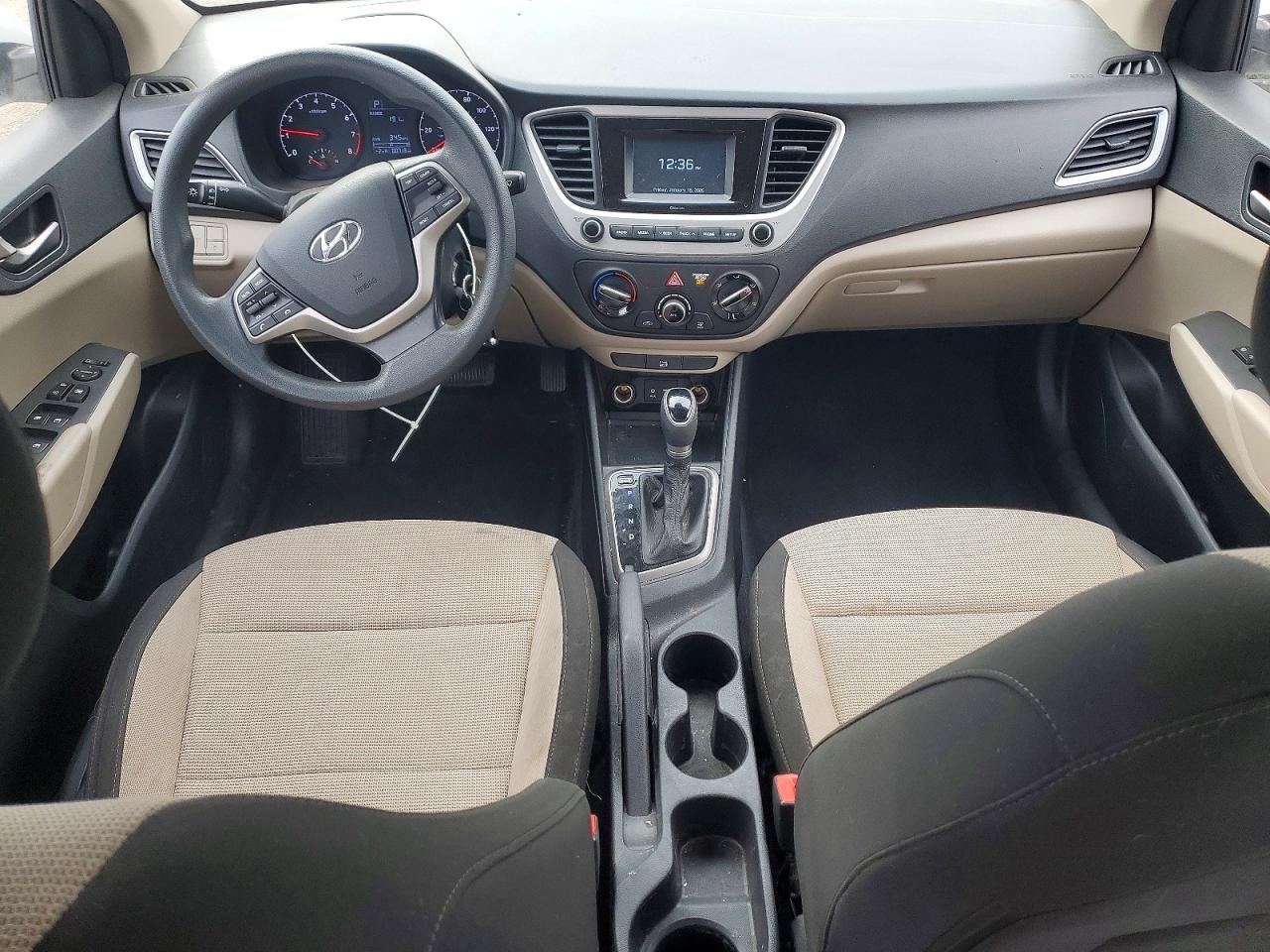 2019 HYUNDAI ACCENT SE photo 15