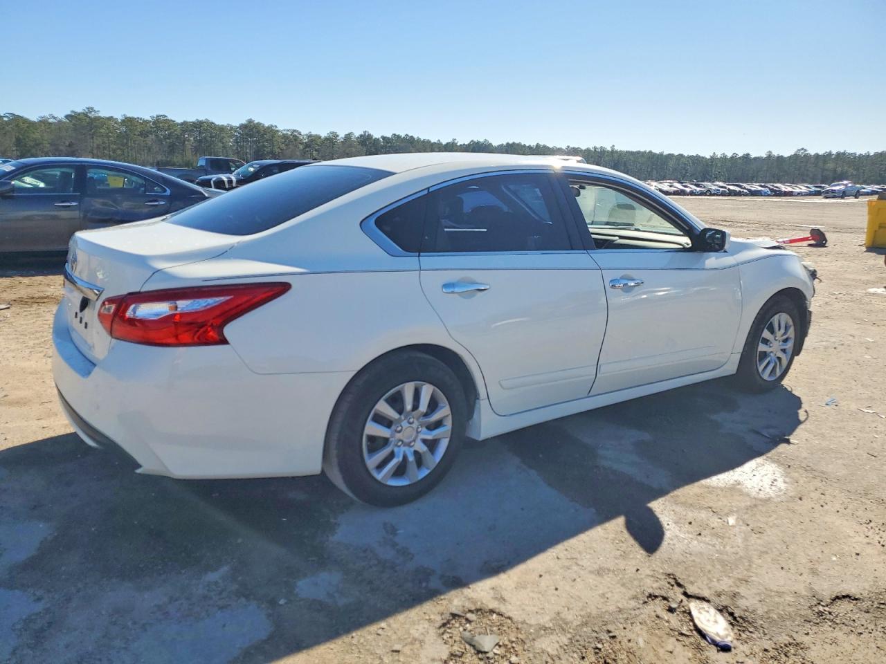 2017 NISSAN ALTIMA 2.5 photo 5