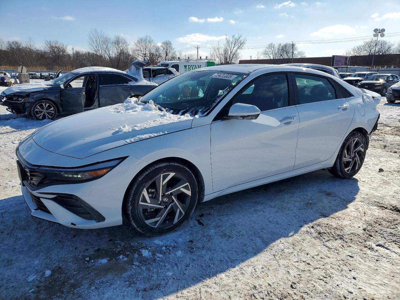 2025 HYUNDAI ELANTRA