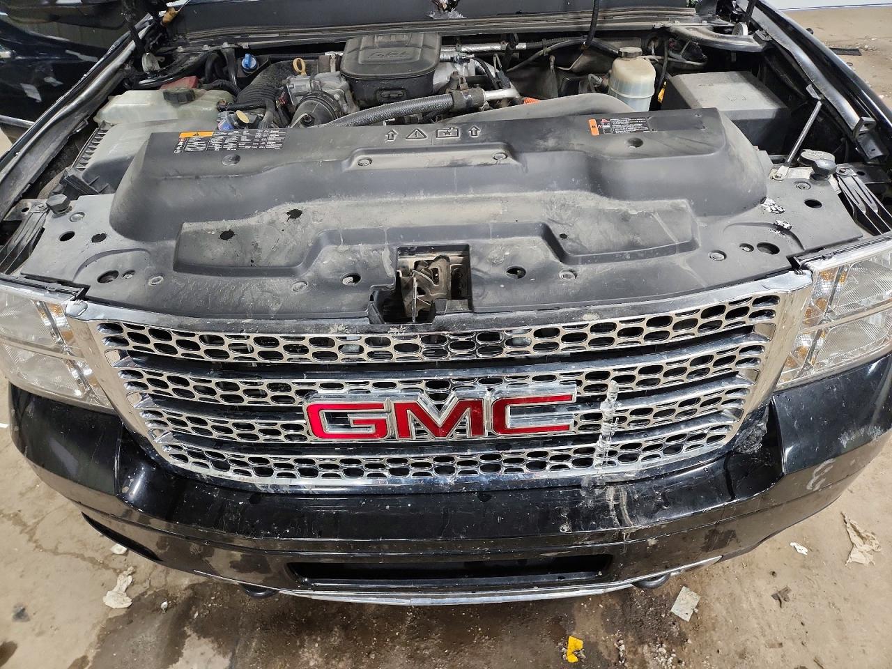 2011 GMC SIERRA K2500 DENALI photo 21