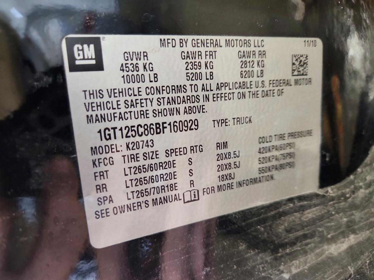 2011 GMC SIERRA K2500 DENALI photo 23