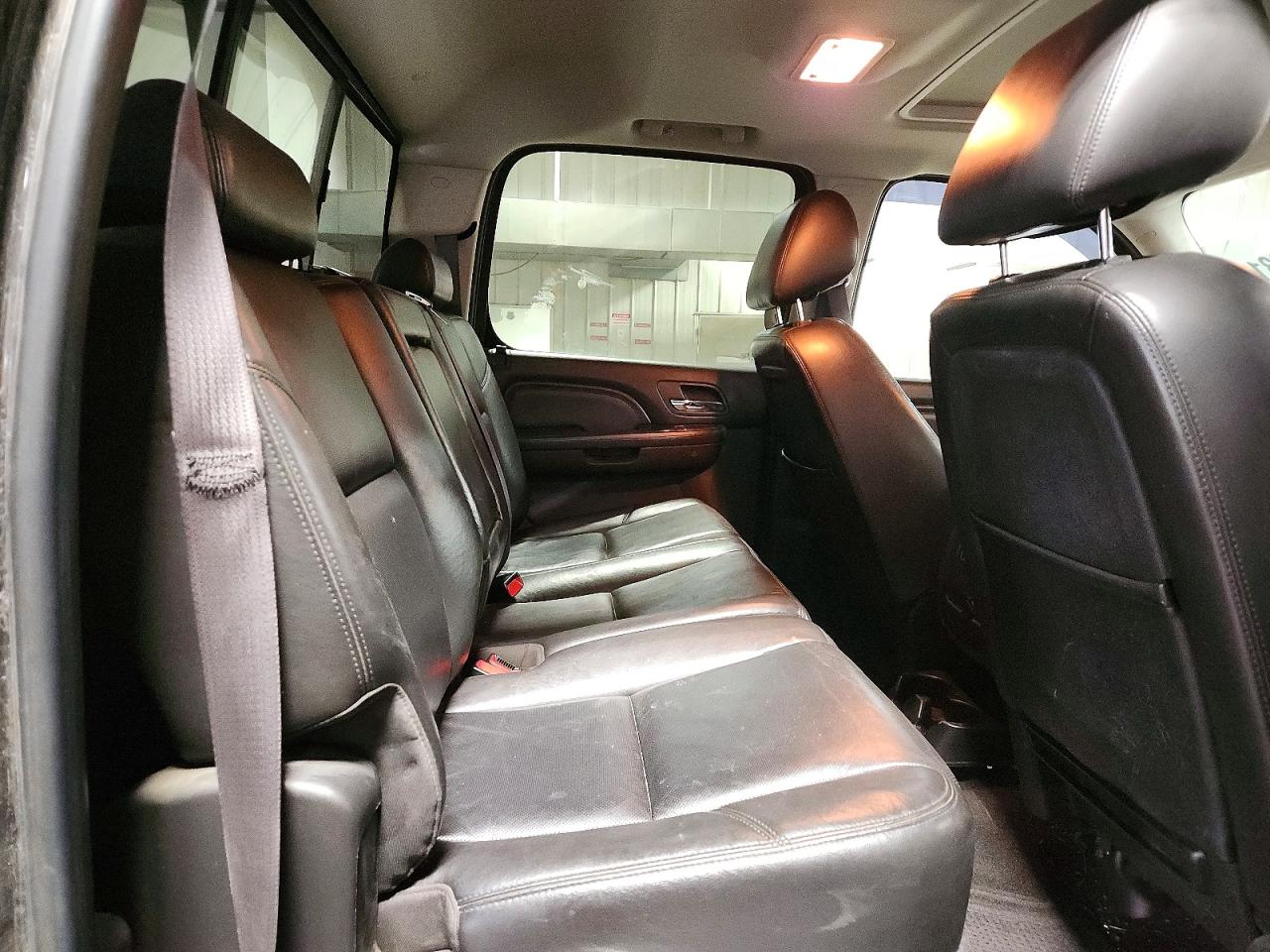2011 GMC SIERRA K2500 DENALI photo 19