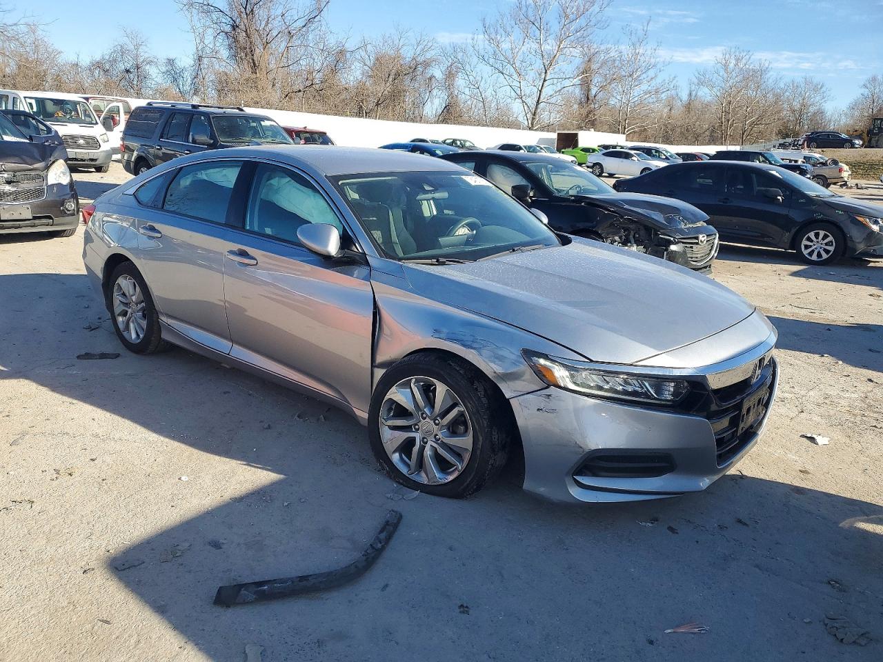 2020 HONDA ACCORD LX photo 4