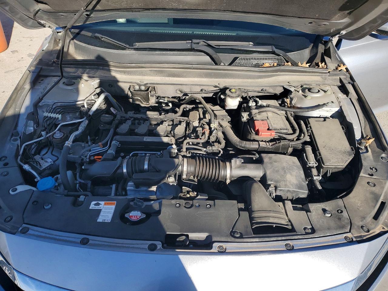 2020 HONDA ACCORD LX photo 11
