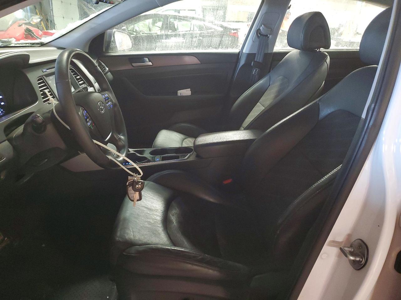 2017 HYUNDAI SONATA SPORT photo 7