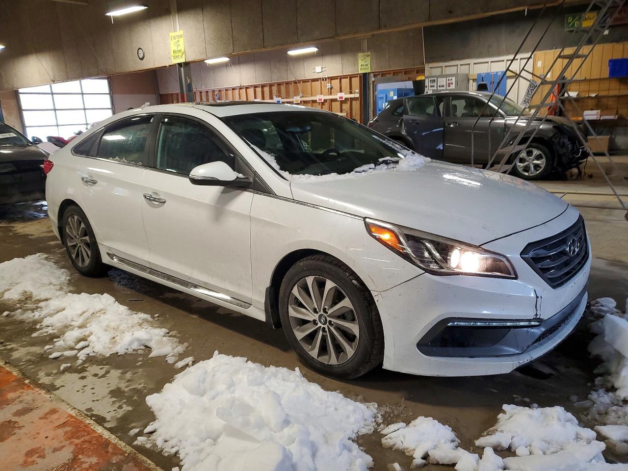 2017 HYUNDAI SONATA SPORT photo 4