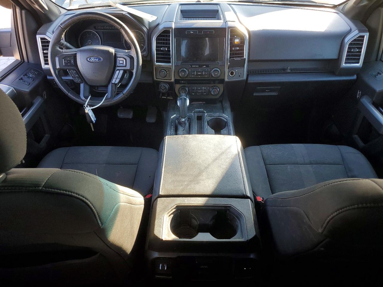 2016 FORD F150 SUPERCREW photo 13