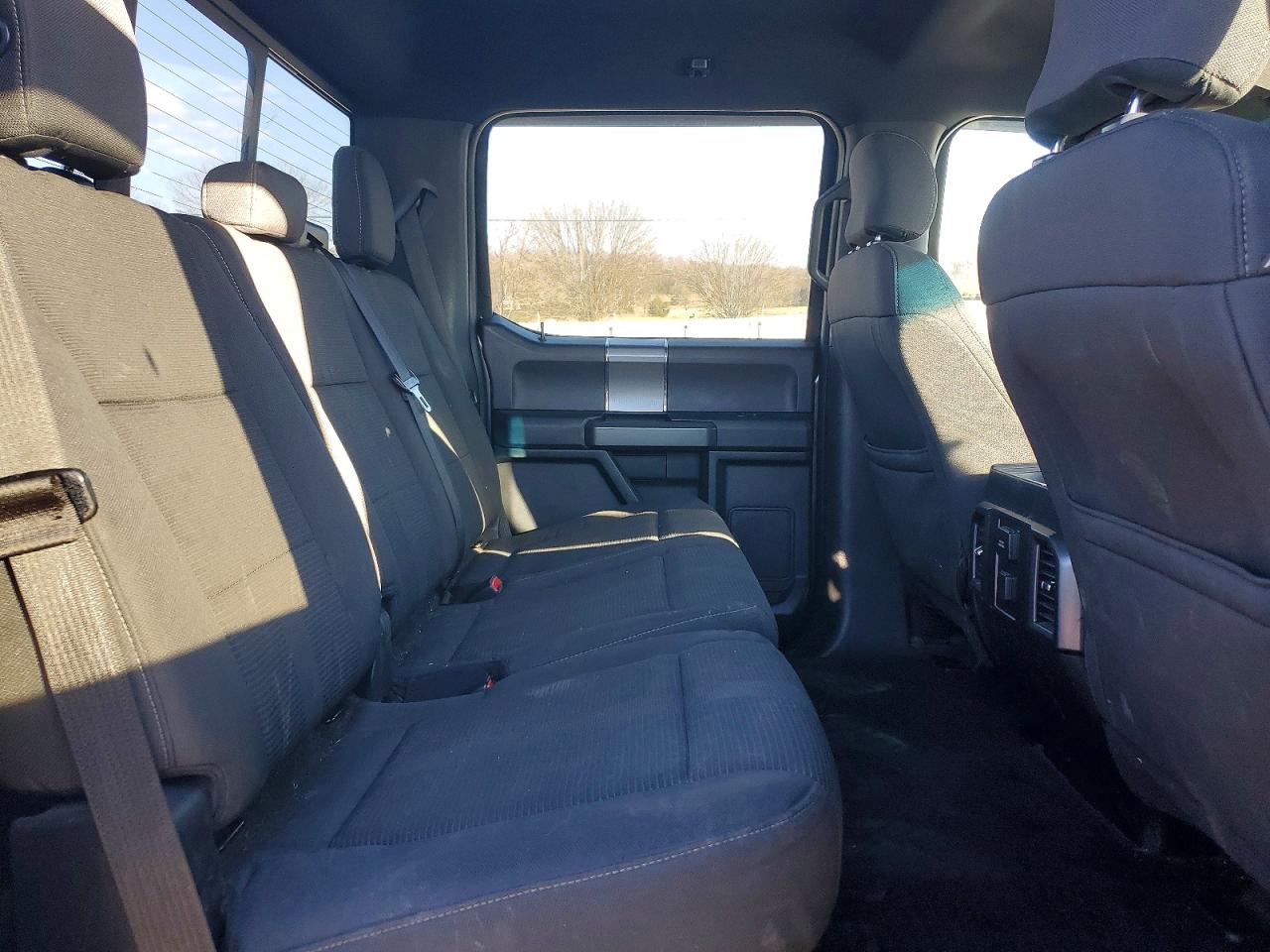 2016 FORD F150 SUPERCREW photo 17