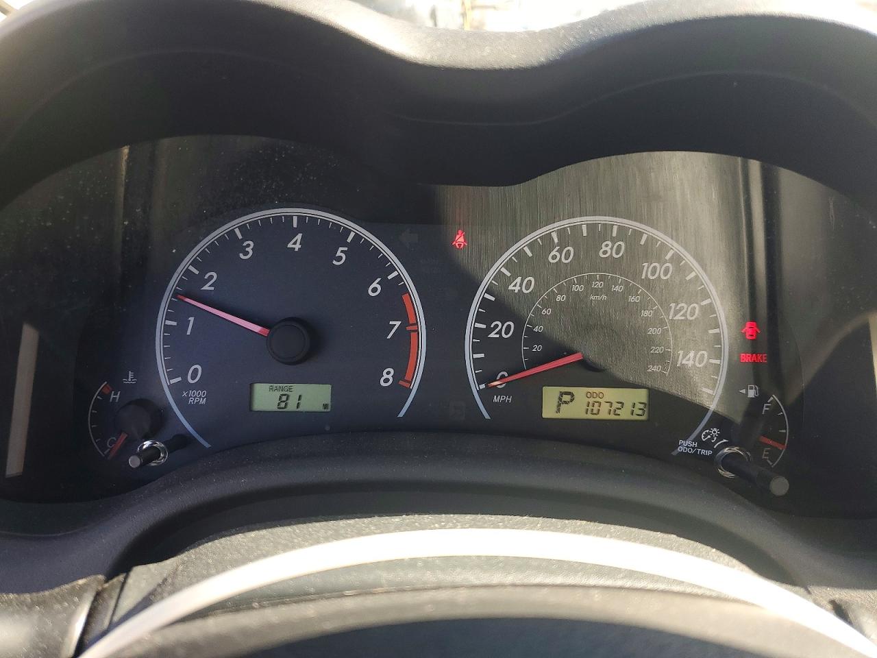 2011 TOYOTA COROLLA BASE photo 25