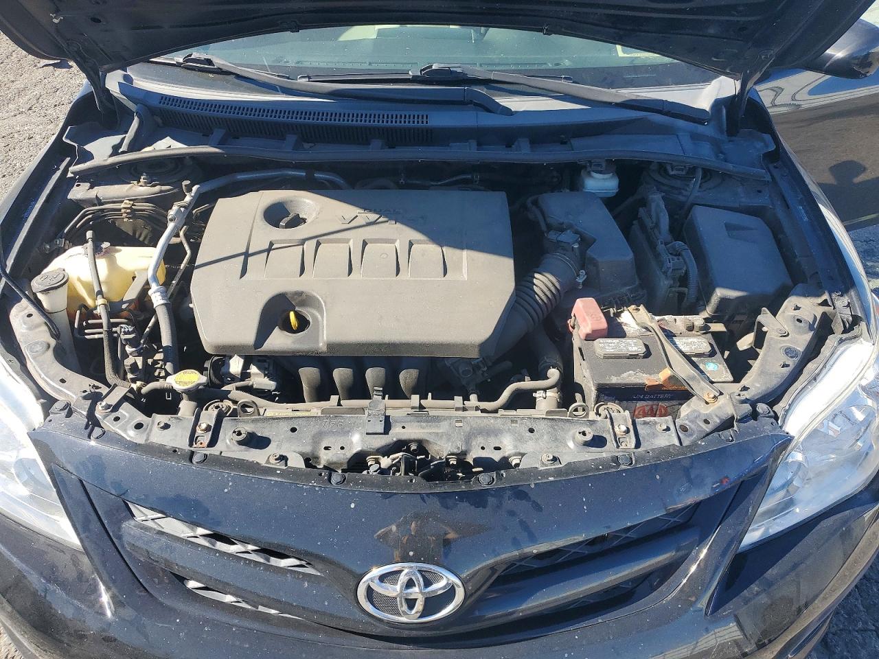 2011 TOYOTA COROLLA BASE photo 31
