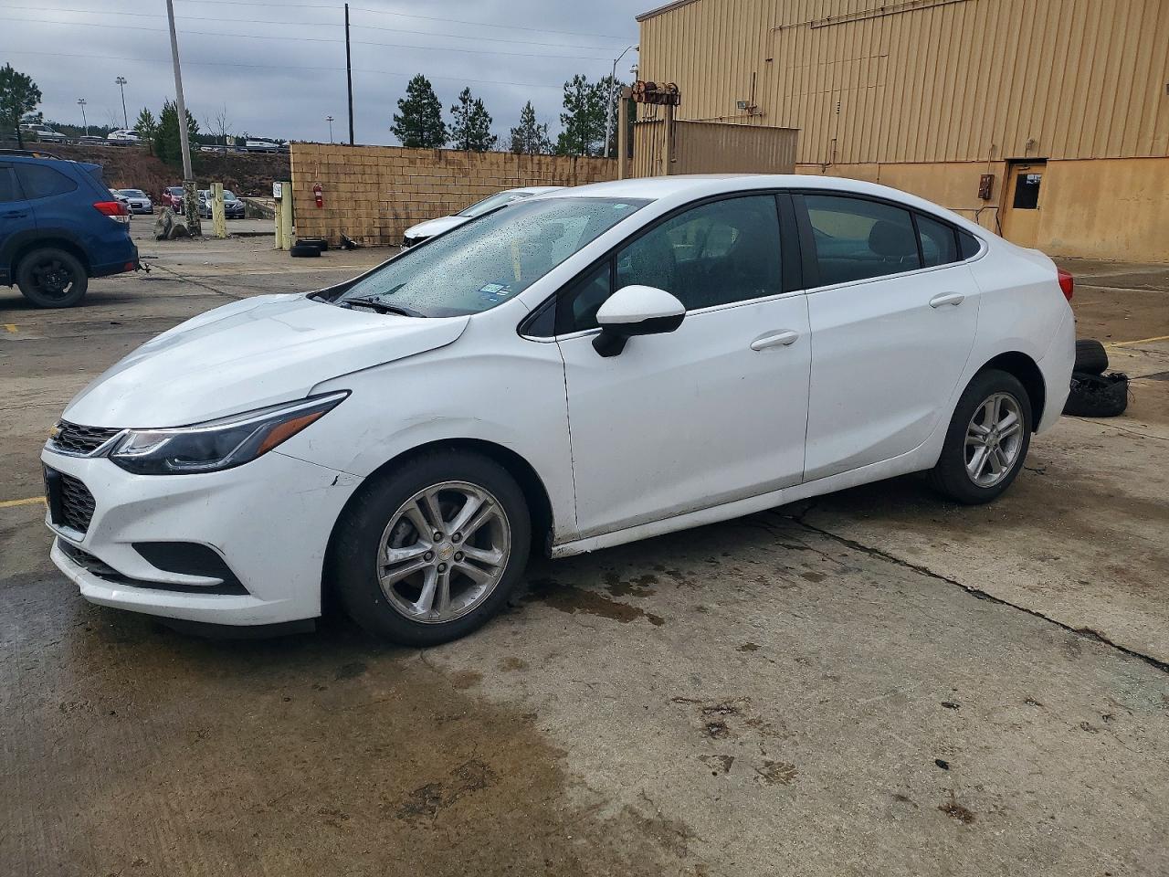 2017 CHEVROLET CRUZE