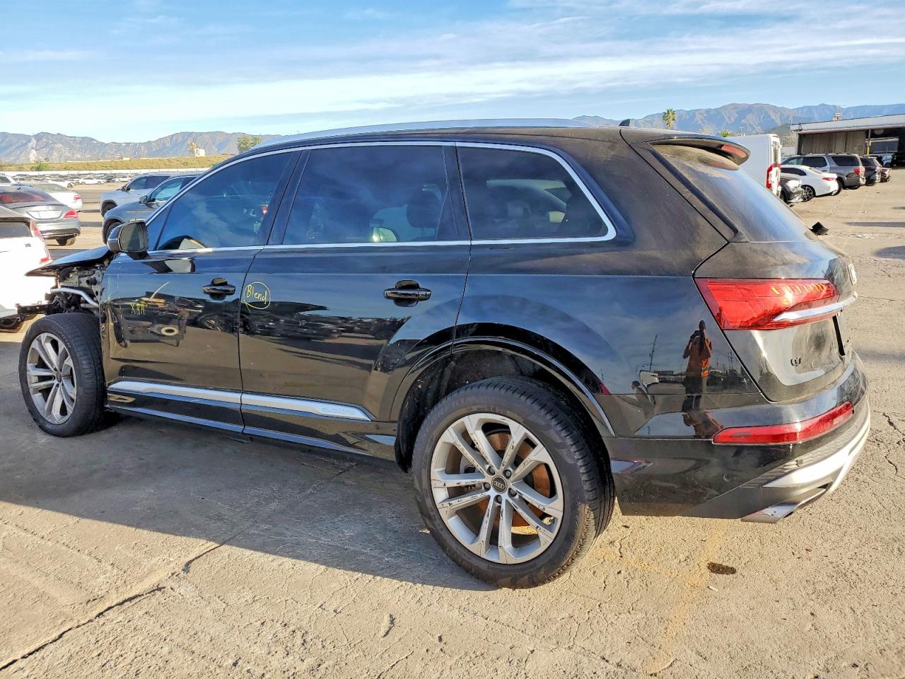 2025 AUDI Q7 PREMIUM PLUS photo 2