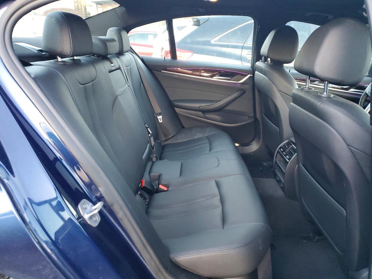 2019 BMW 530 XI photo 28