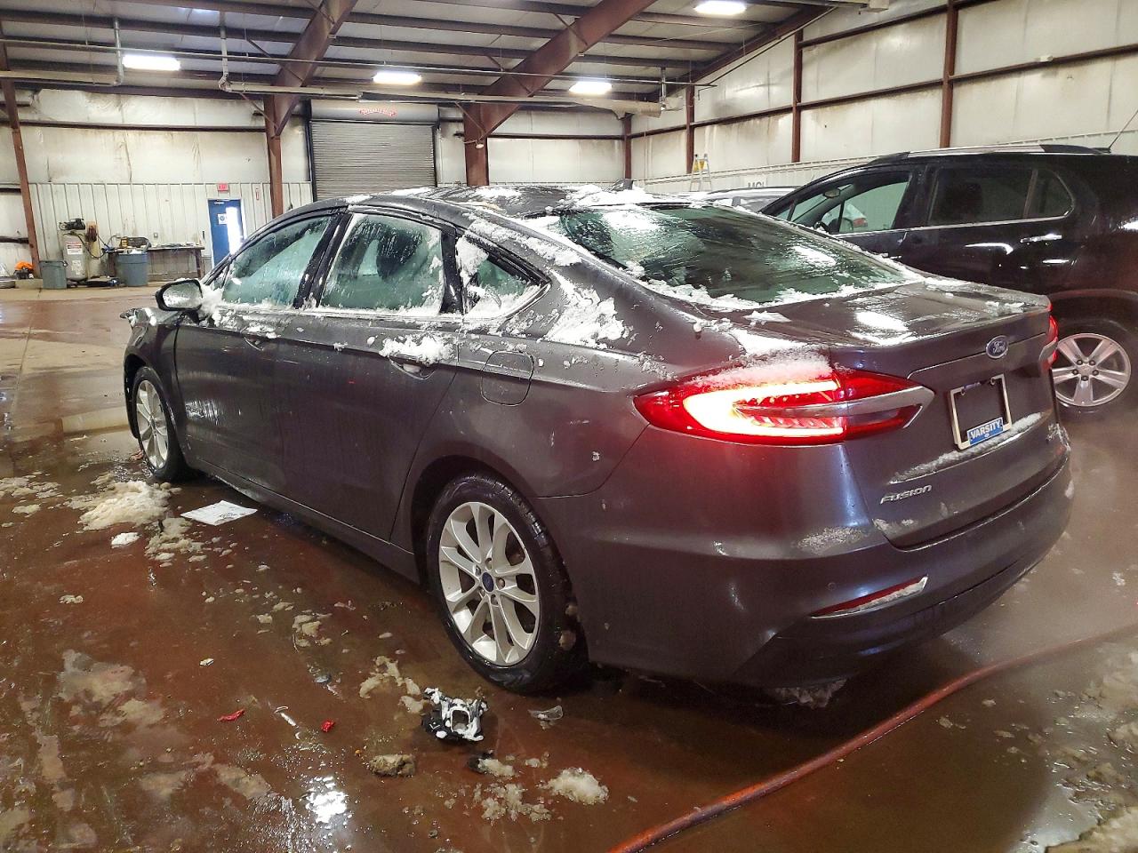 2019 FORD FUSION SE photo 3