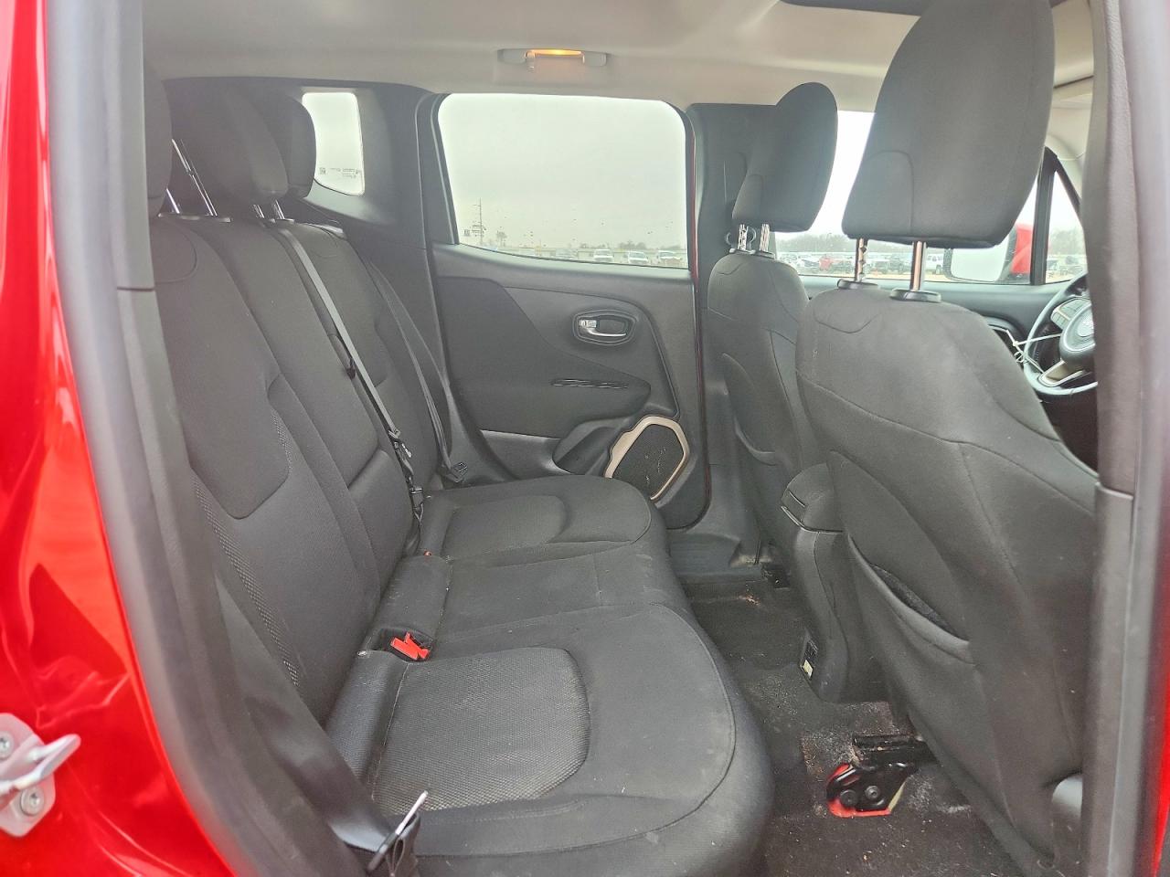 2017 JEEP RENEGADE LATITUDE photo 11