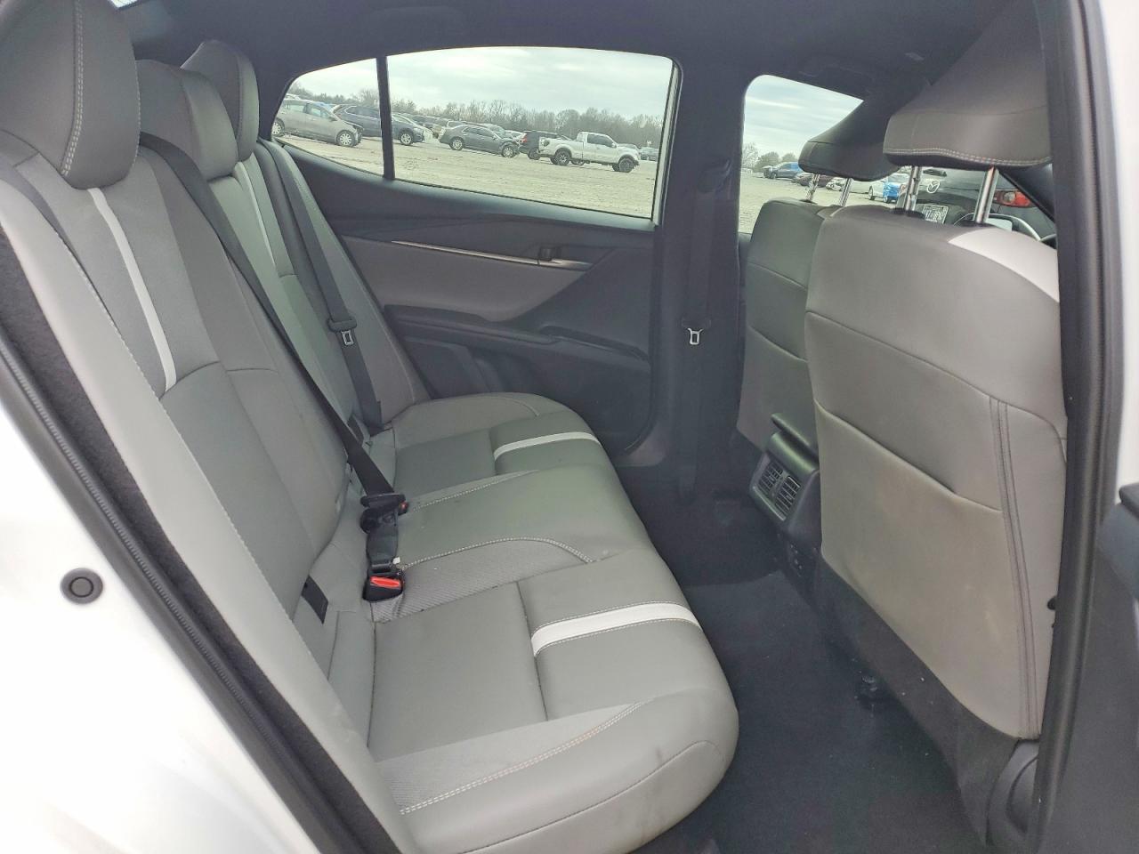 2025 TOYOTA CAMRY XSE photo 10
