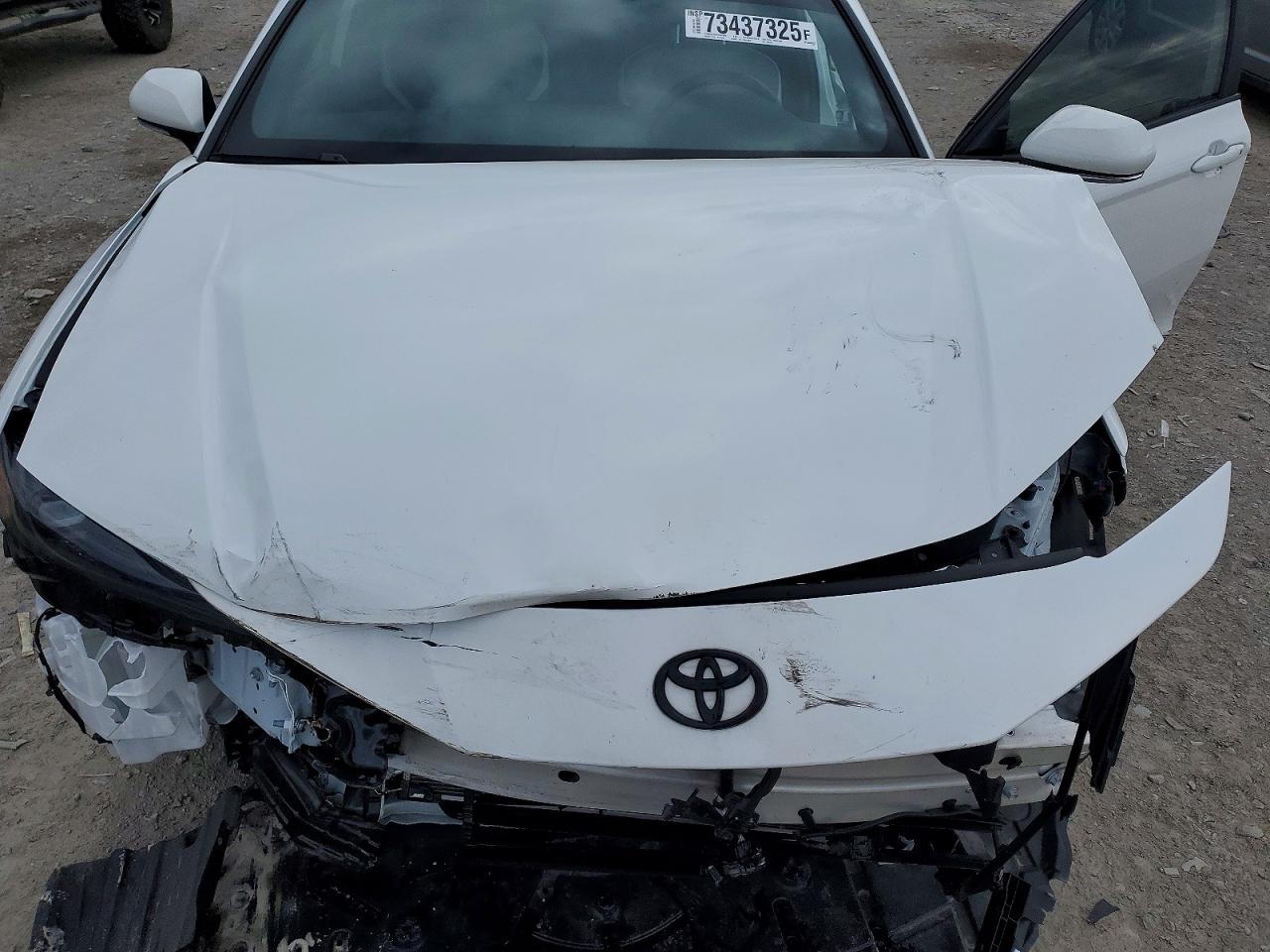 2025 TOYOTA CAMRY XSE photo 11