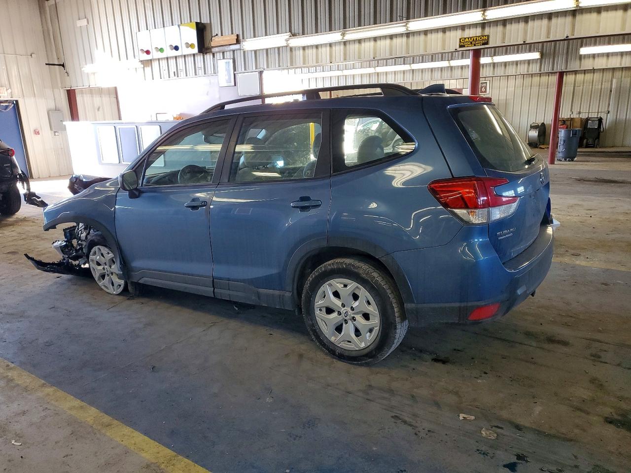 2021 SUBARU FORESTER photo 2