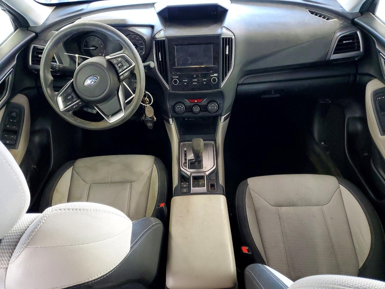 2021 SUBARU FORESTER photo 8