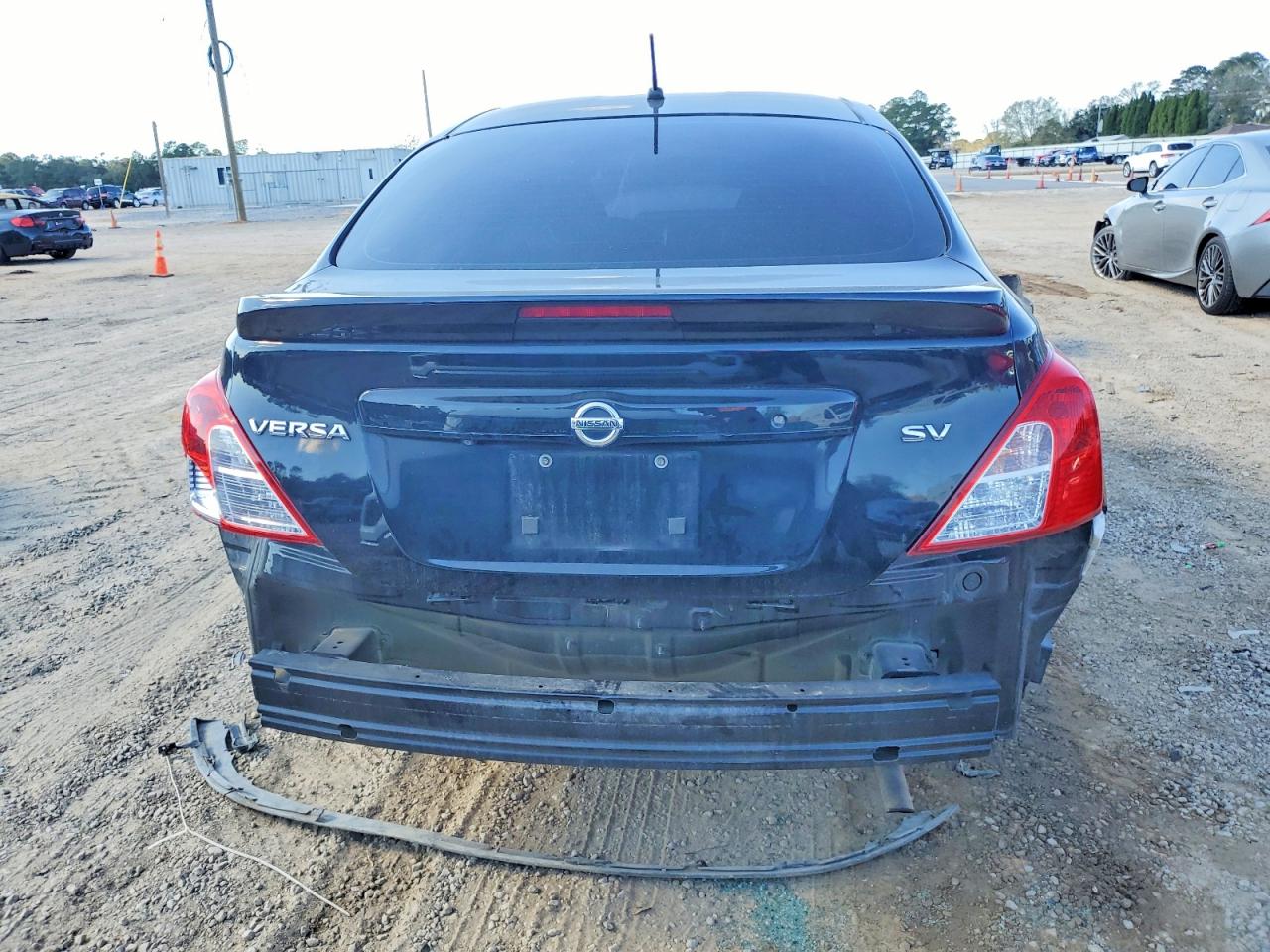 2019 NISSAN VERSA S photo 16