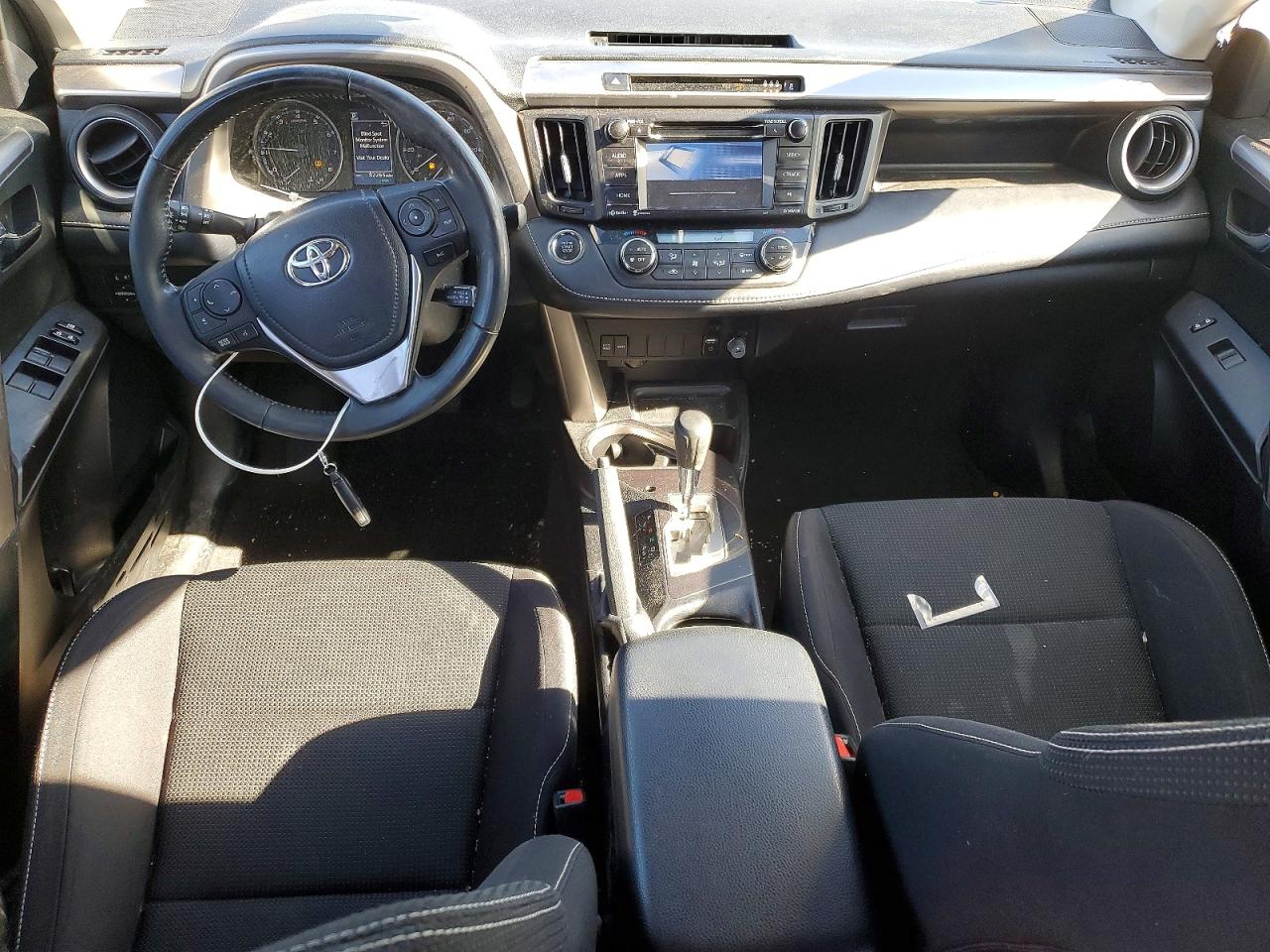 2018 TOYOTA RAV4 ADVENTURE photo 8