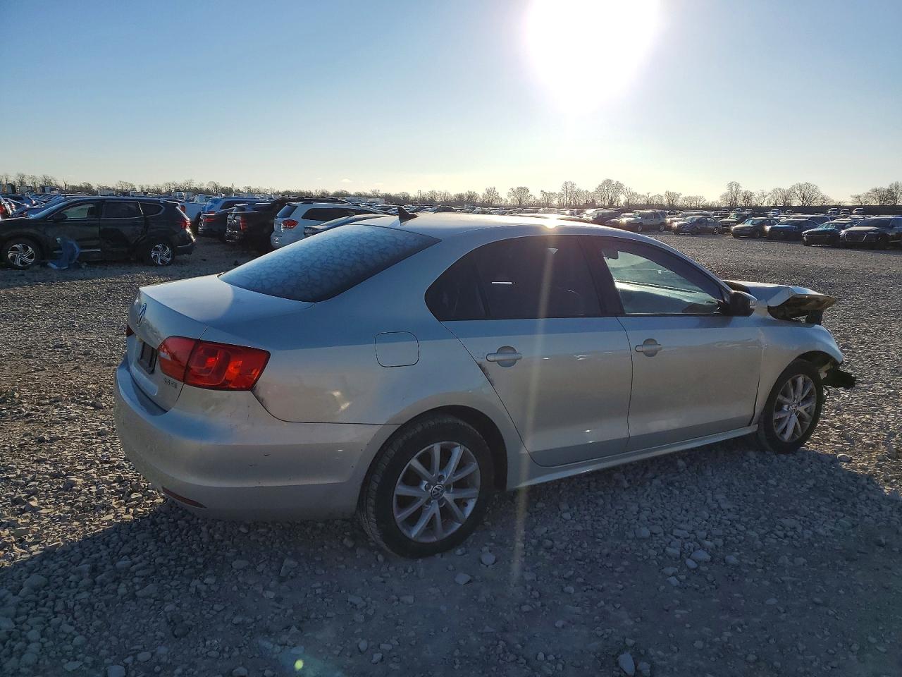 2012 VOLKSWAGEN JETTA SE photo 5