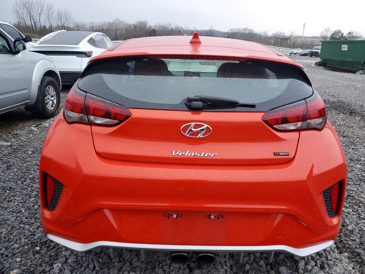 2019 HYUNDAI VELOSTER photo 6