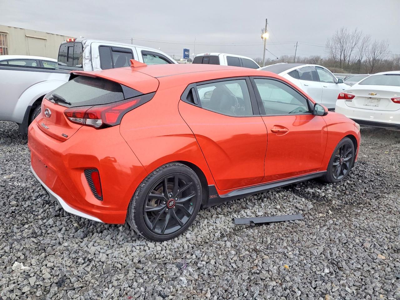 2019 HYUNDAI VELOSTER photo 3