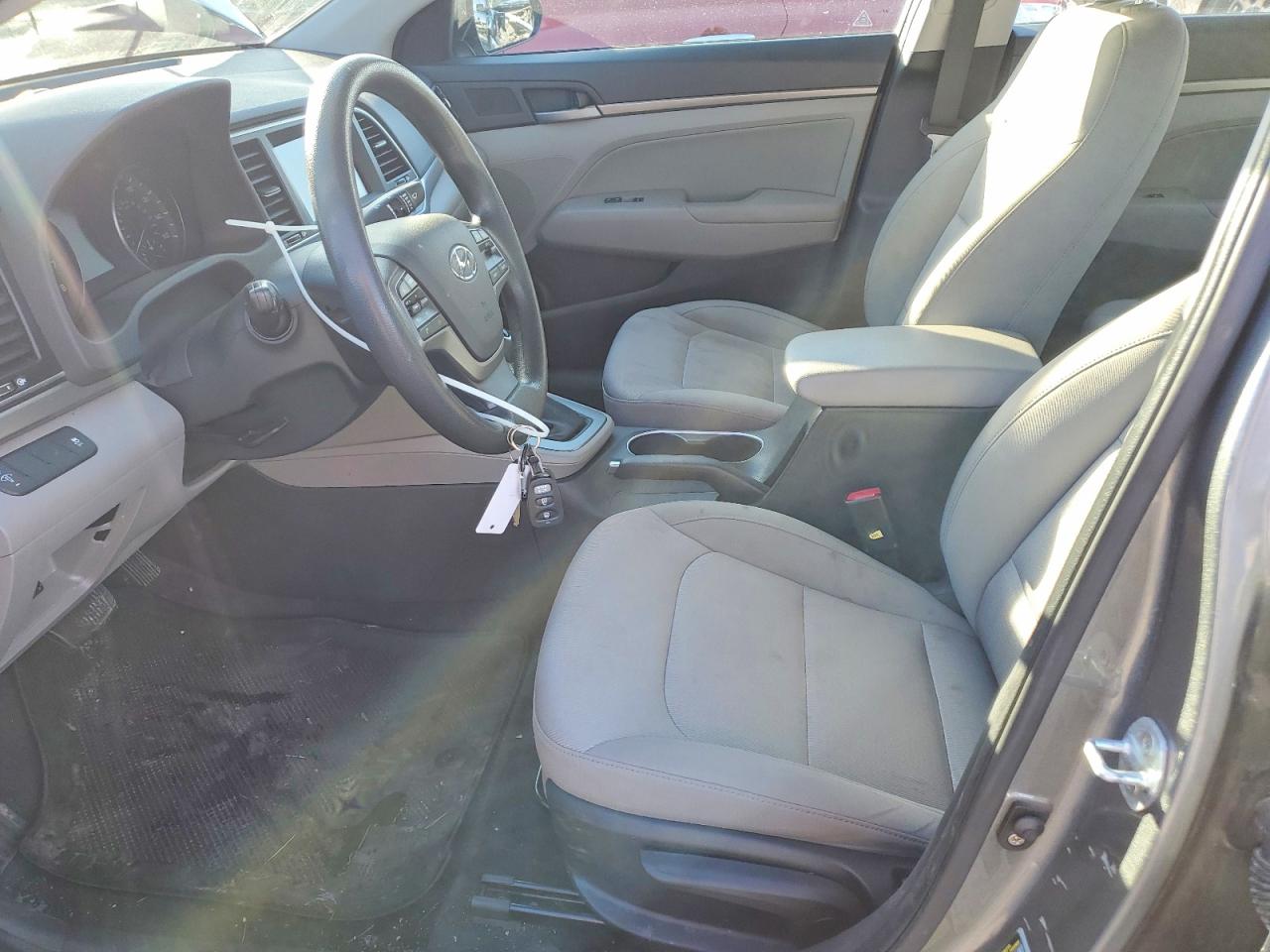2017 HYUNDAI ELANTRA SE photo 7