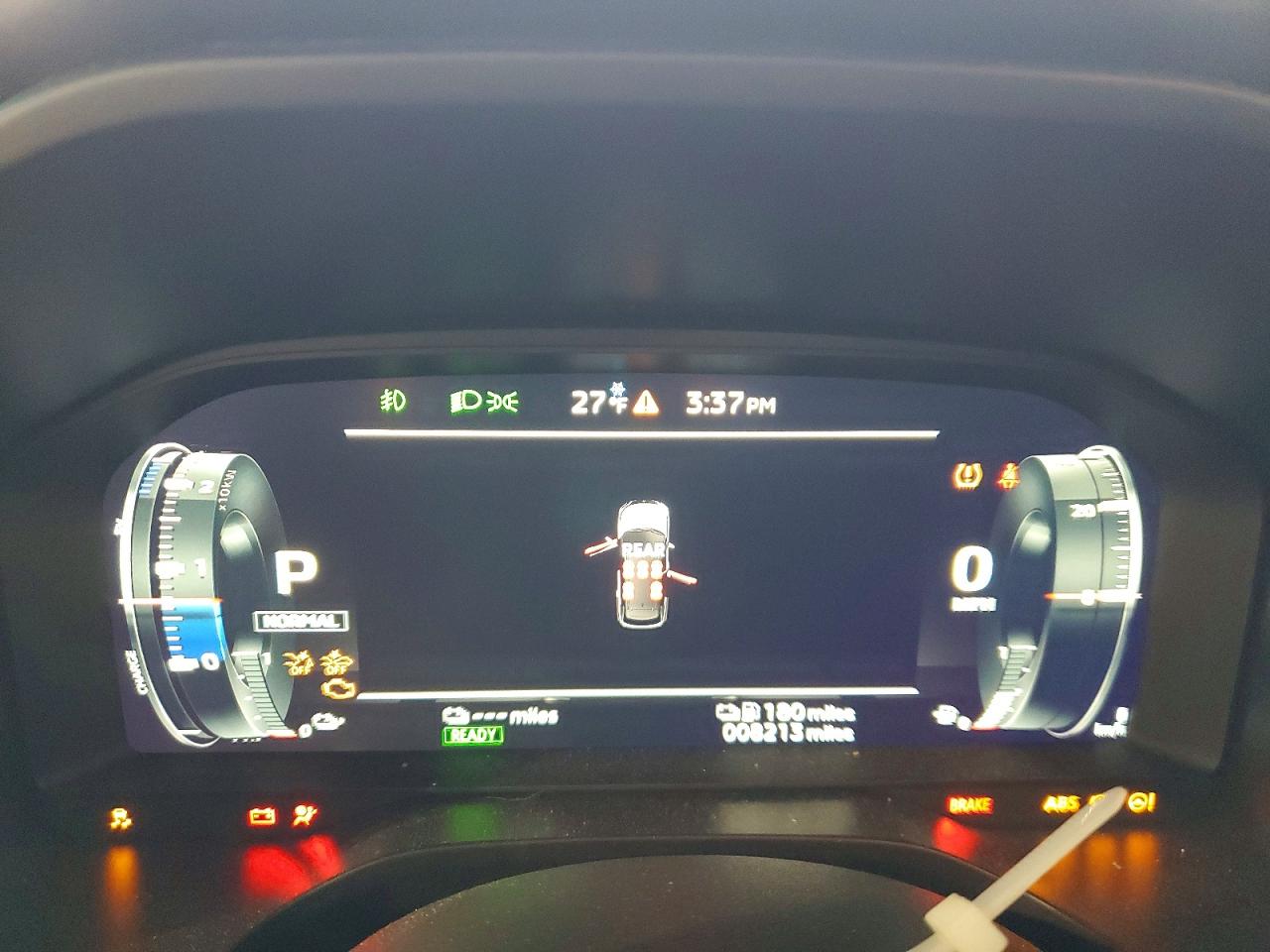 2025 MITSUBISHI OUTLANDER SE photo 9