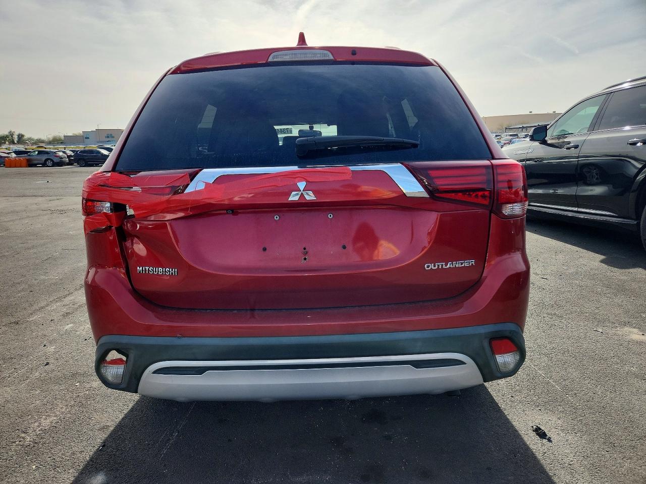 2019 MITSUBISHI OUTLANDER ES photo 6