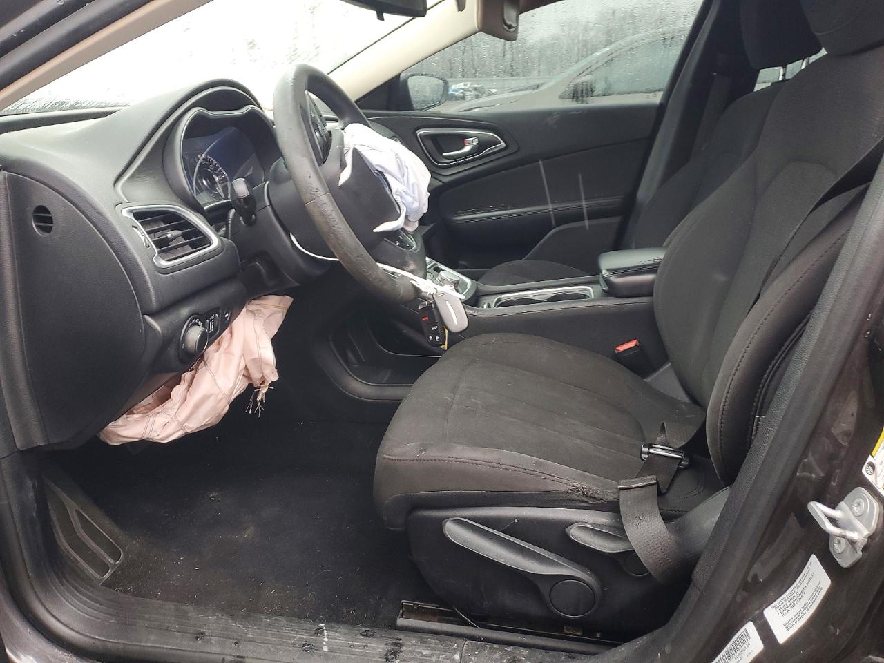 2015 CHRYSLER 200 LIMITED photo 7