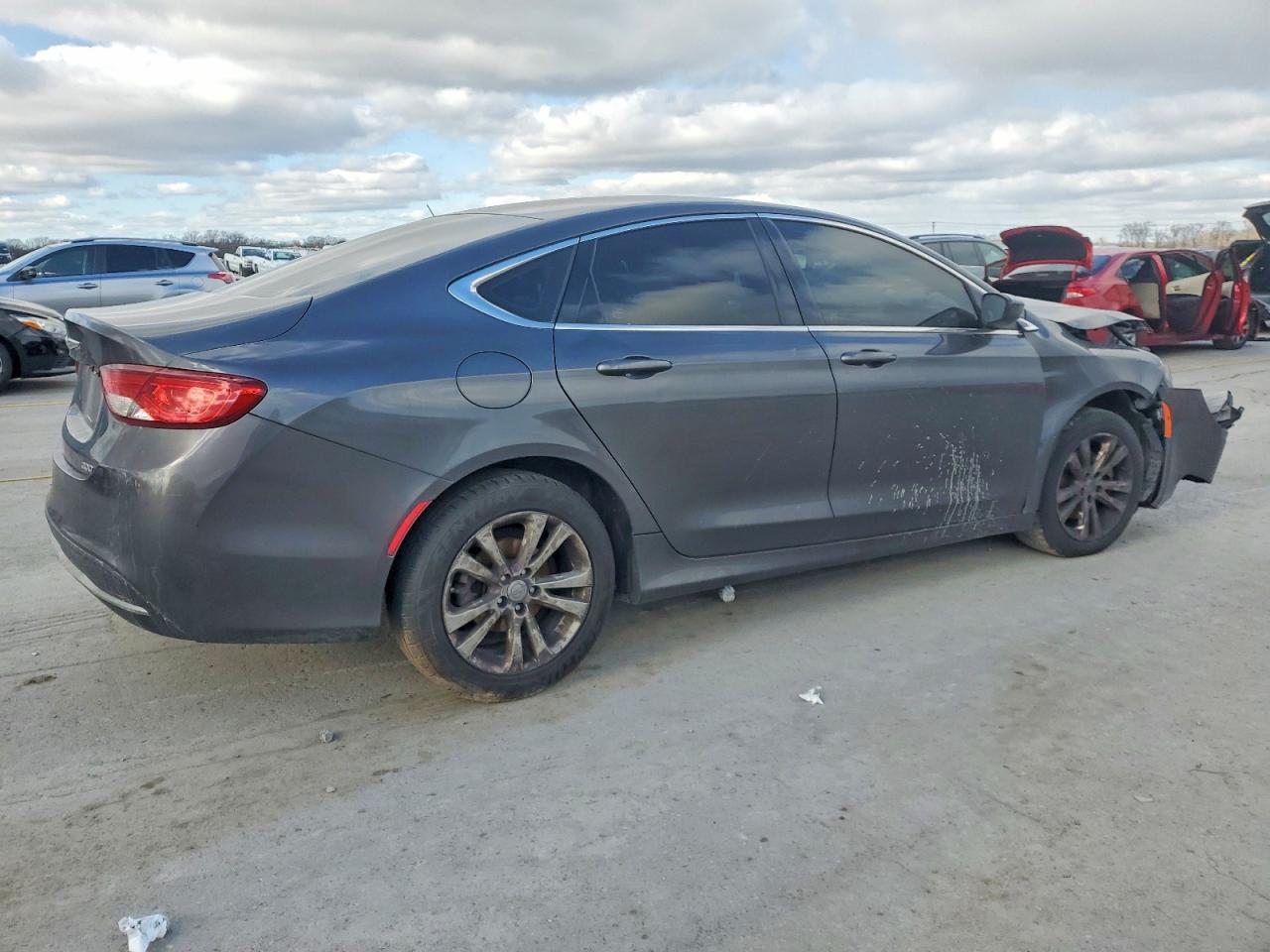 2015 CHRYSLER 200 LIMITED photo 3