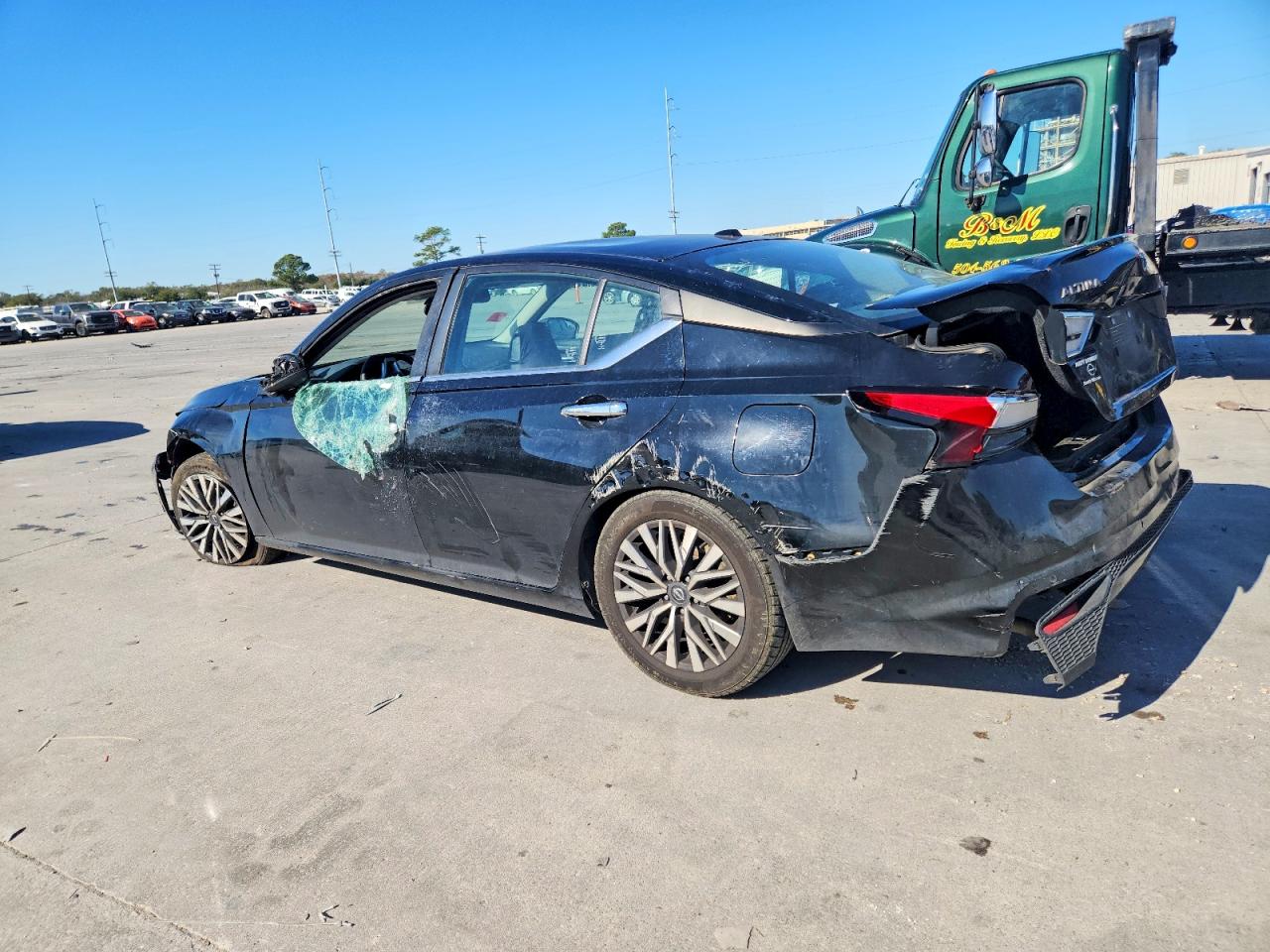 2024 NISSAN ALTIMA SV photo 3