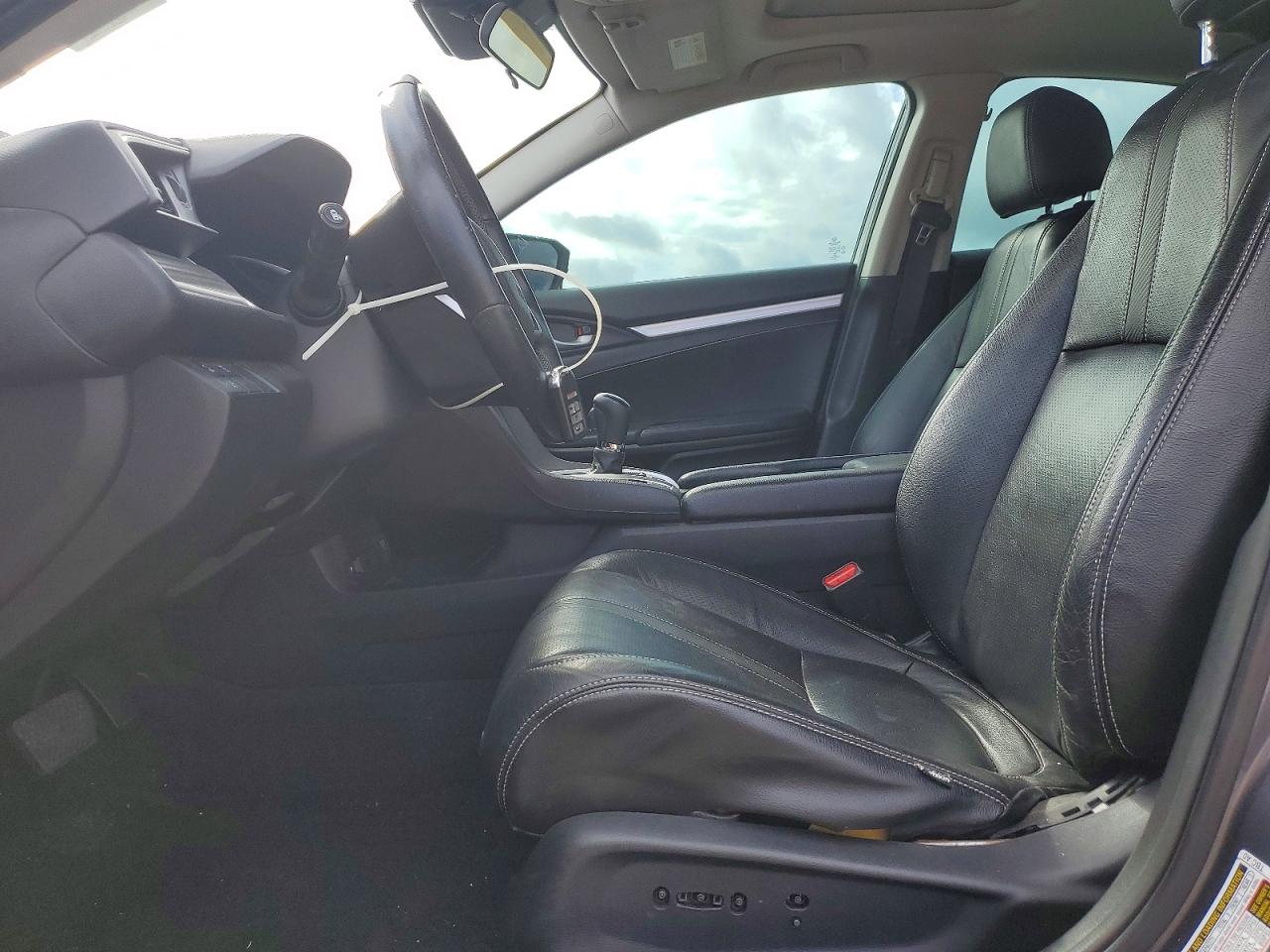 2020 HONDA CIVIC EX photo 19