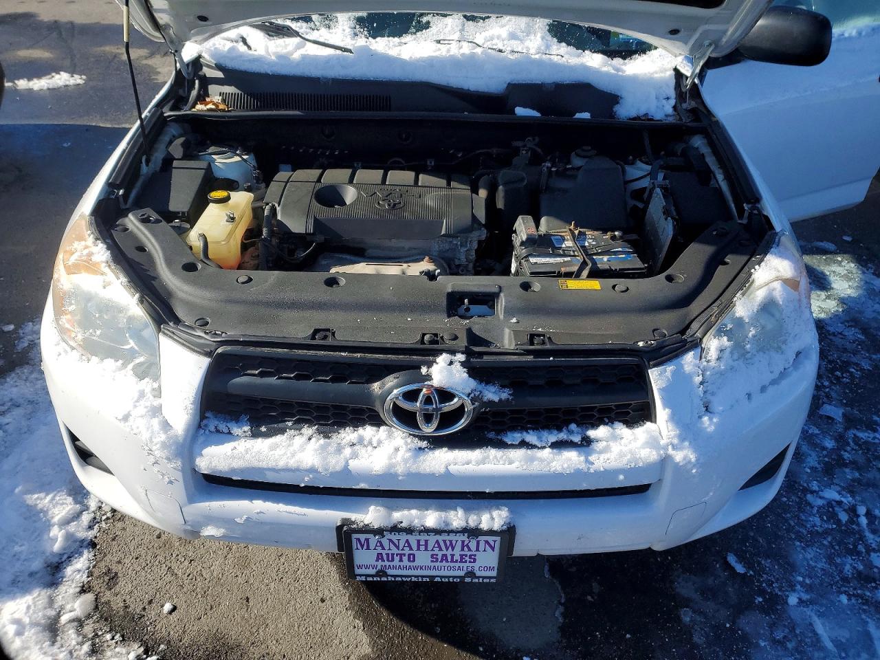 2011 TOYOTA RAV4 photo 11