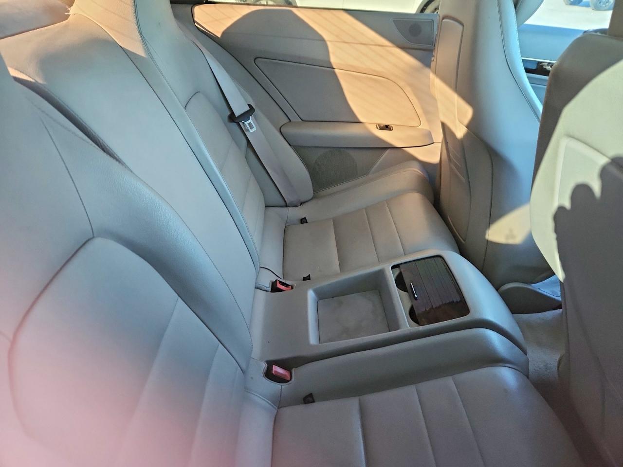 2011 MERCEDES-BENZ E 350 photo 10
