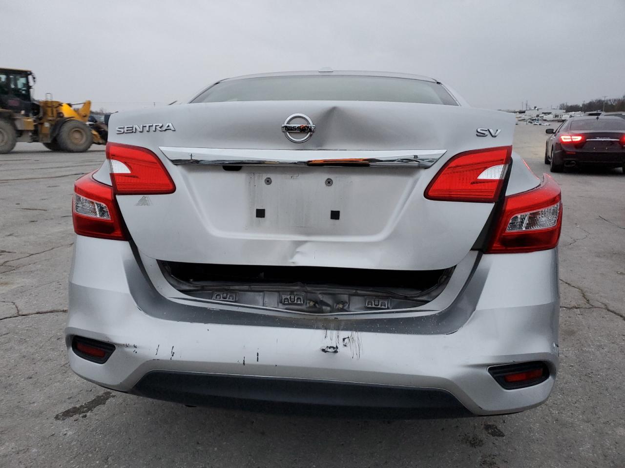 2019 NISSAN SENTRA S photo 6